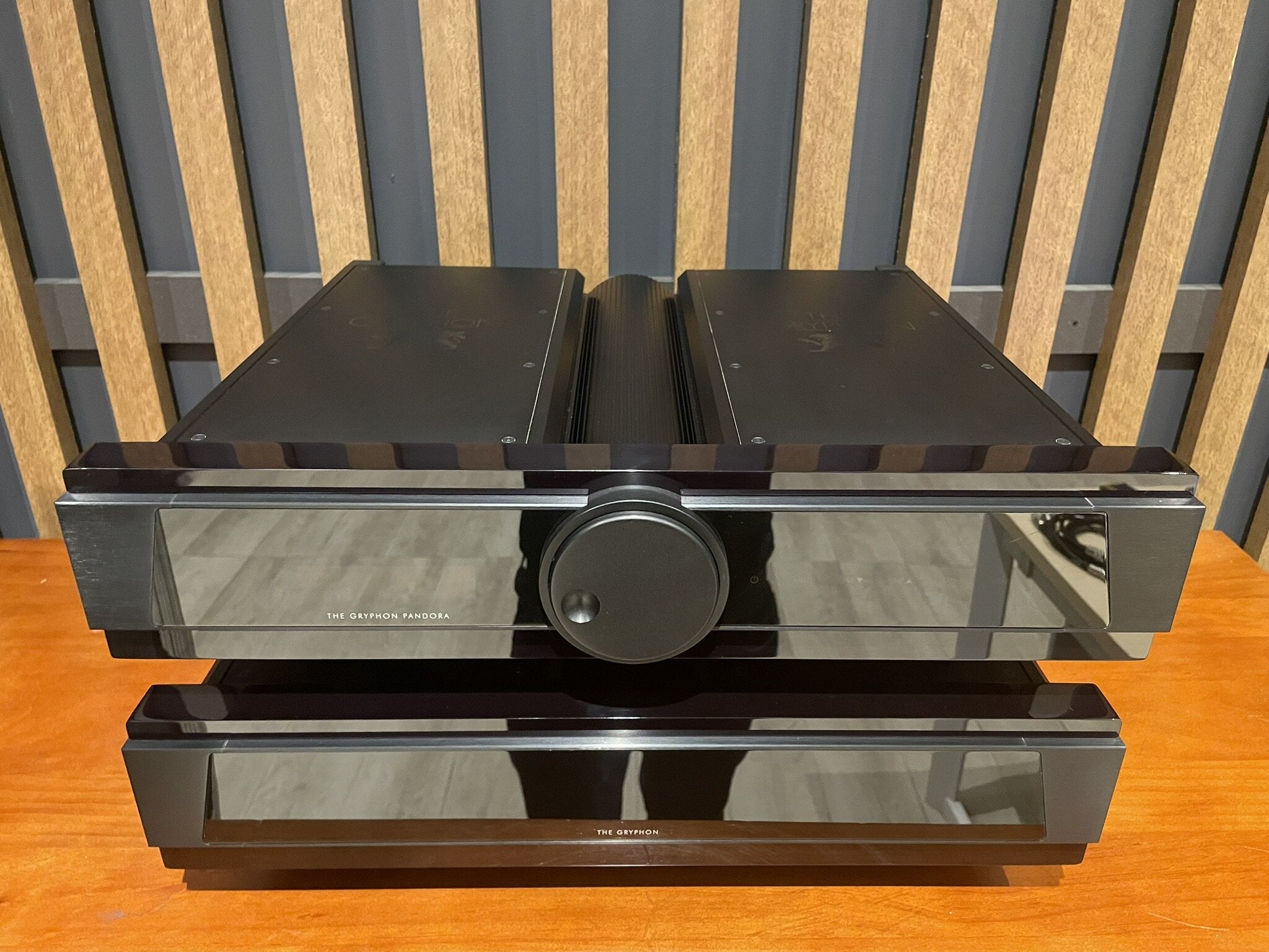 The Gryphon Pandora Preamplifier - Consignment