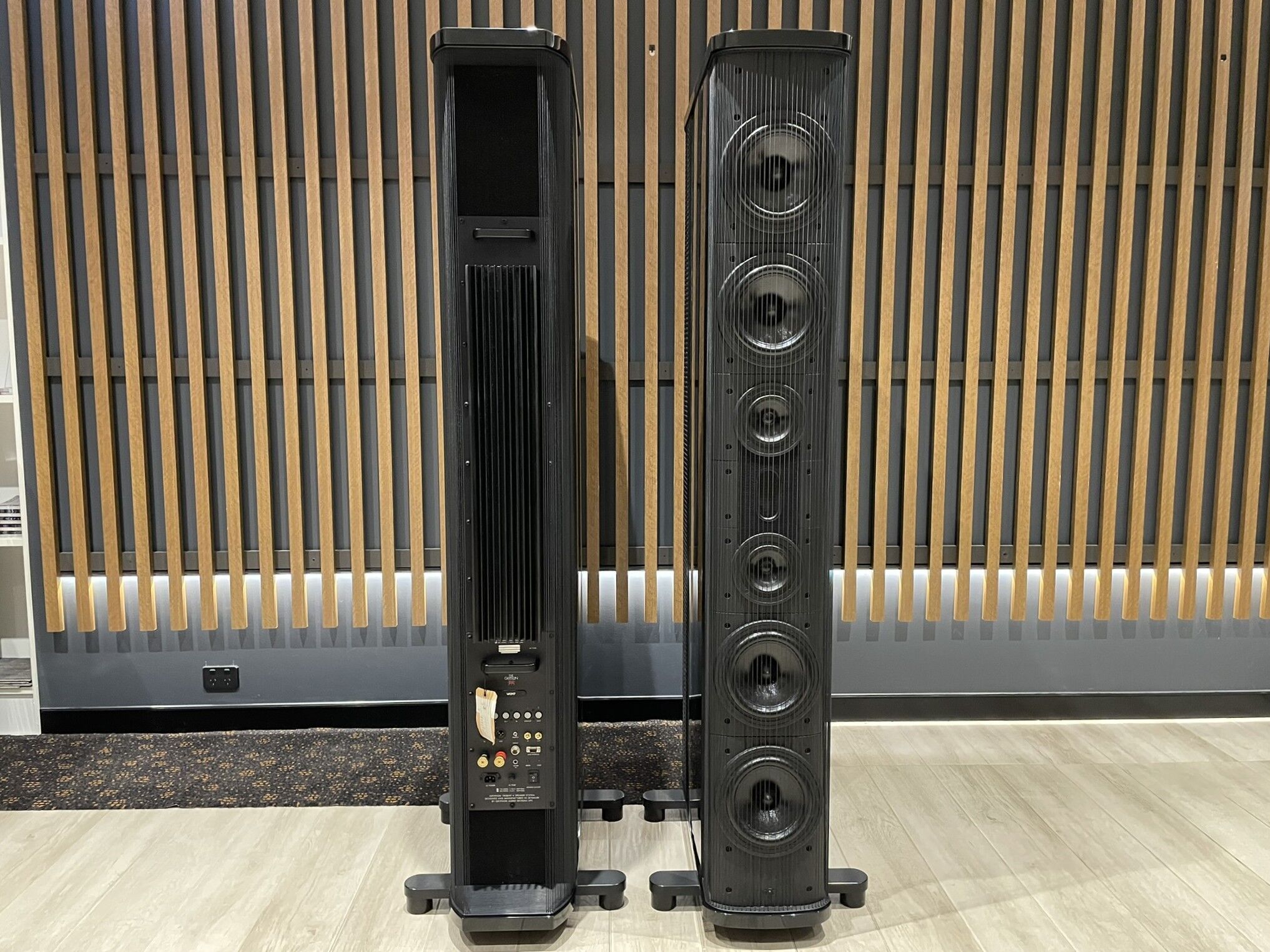 The Gryphon Trident II Floorstanding Speakers - Consignment