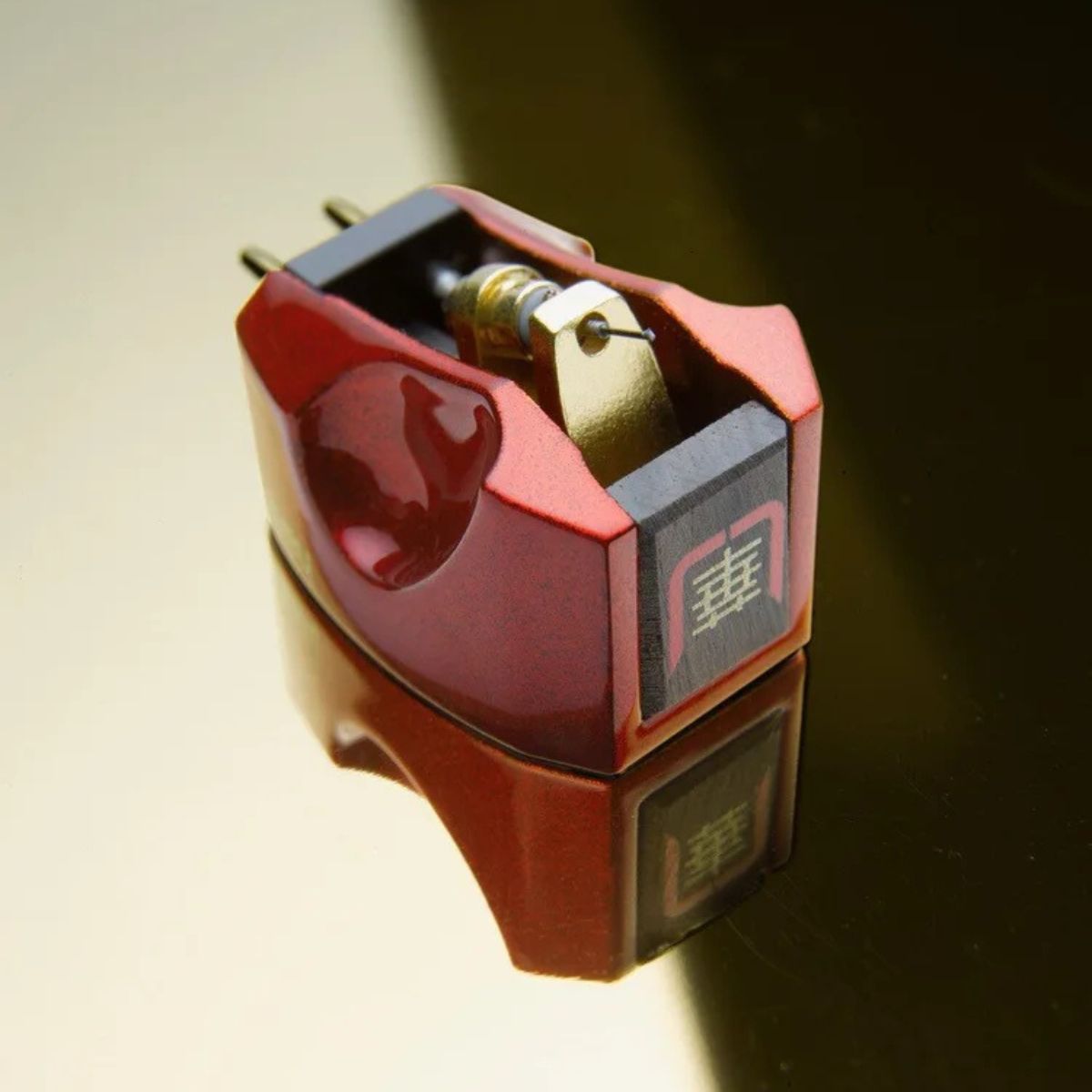 Hana Umami Red MC Moving Coil Cartridge