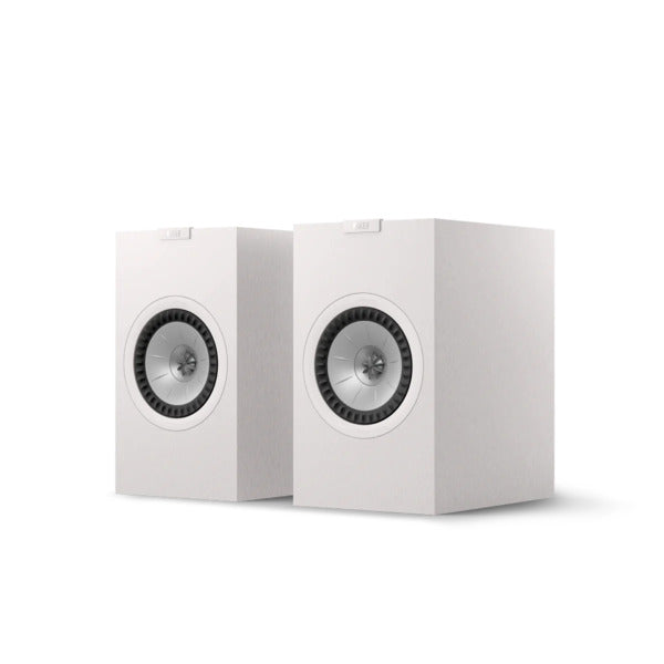 KEF Q3 White