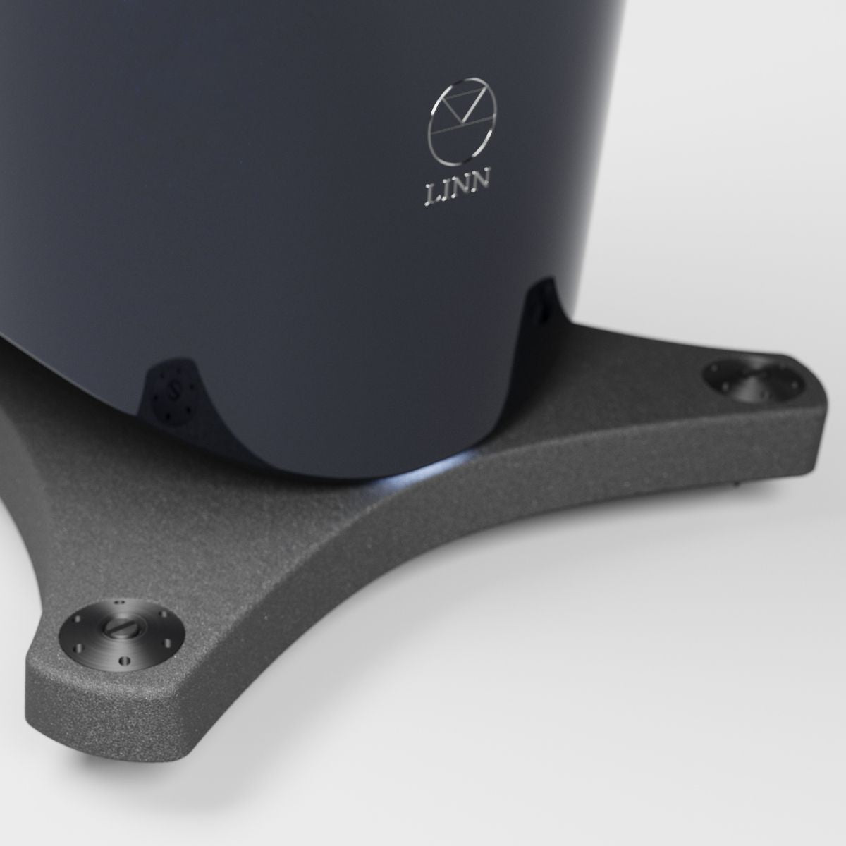 Linn 343 Exakt Loudspeakers with Pistonik Heritage