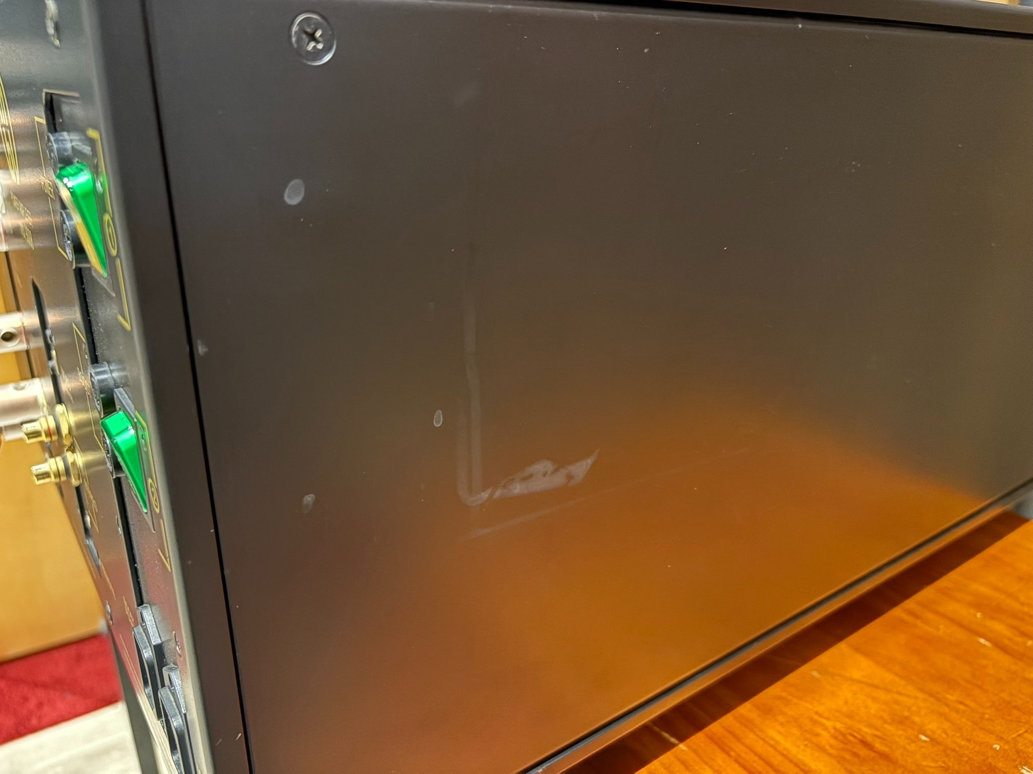 MBL 9008 Stereo Power Amplifier - Consignment