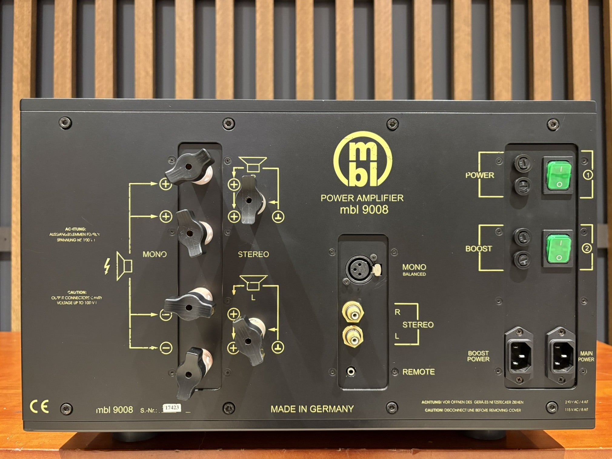 MBL 9008 Stereo Power Amplifier - Consignment