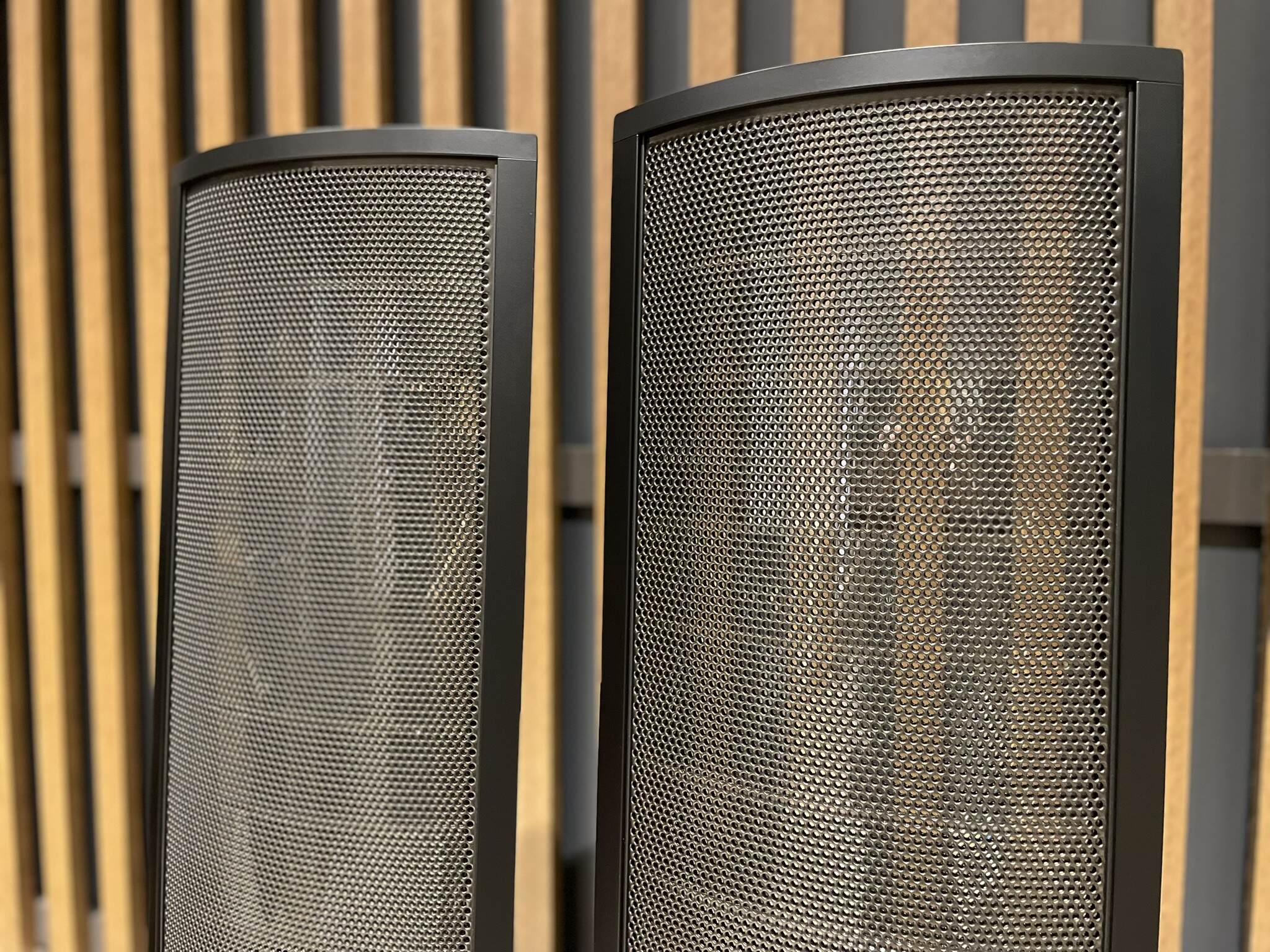 Martin Logan Ethos Electrostatic Speakers - Consignment