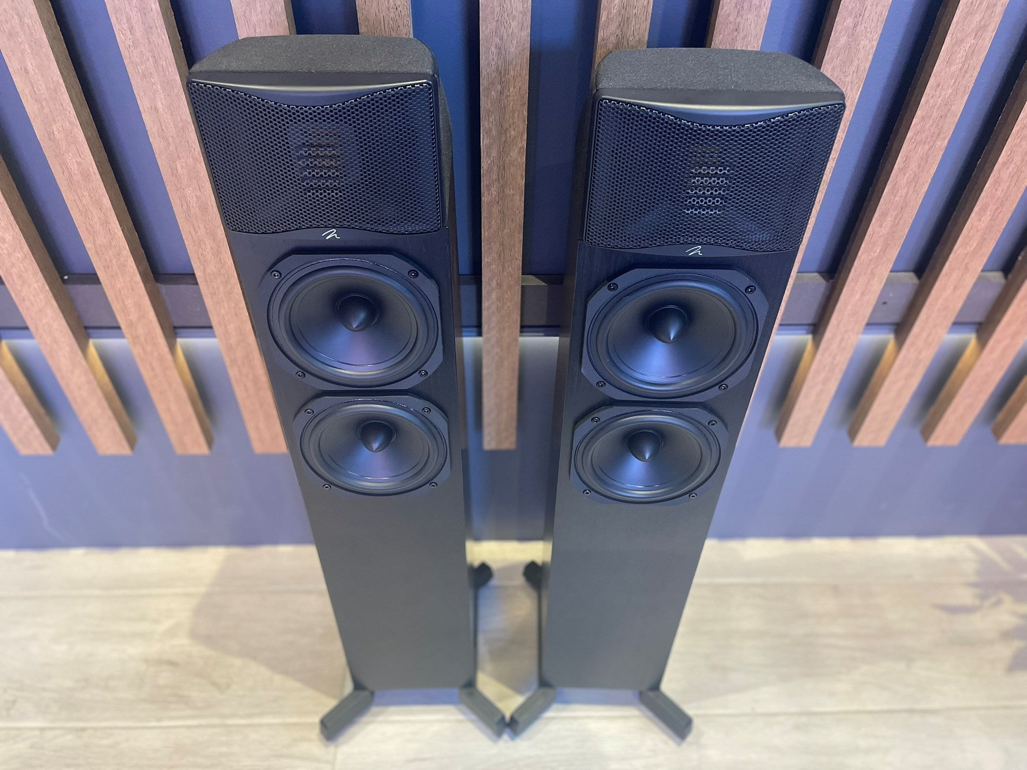 Martin Logan Motion 10 Floorstanding Speakers - Consignment