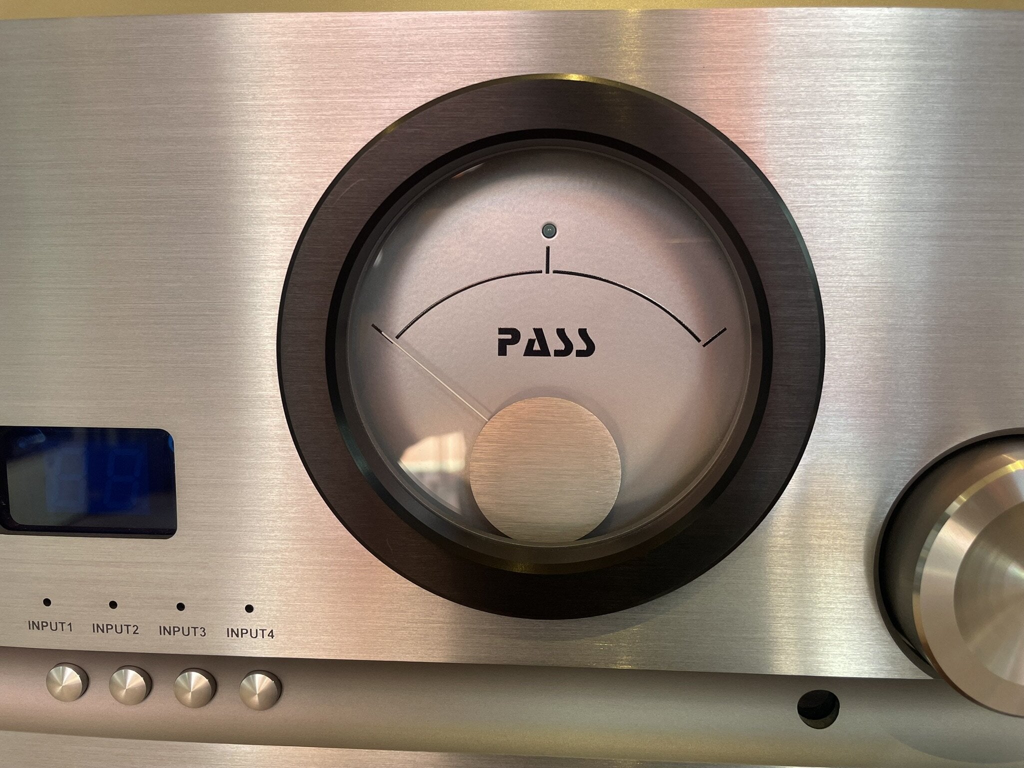 Pass Labs INT-250 Integrated Amplifier - Consignment