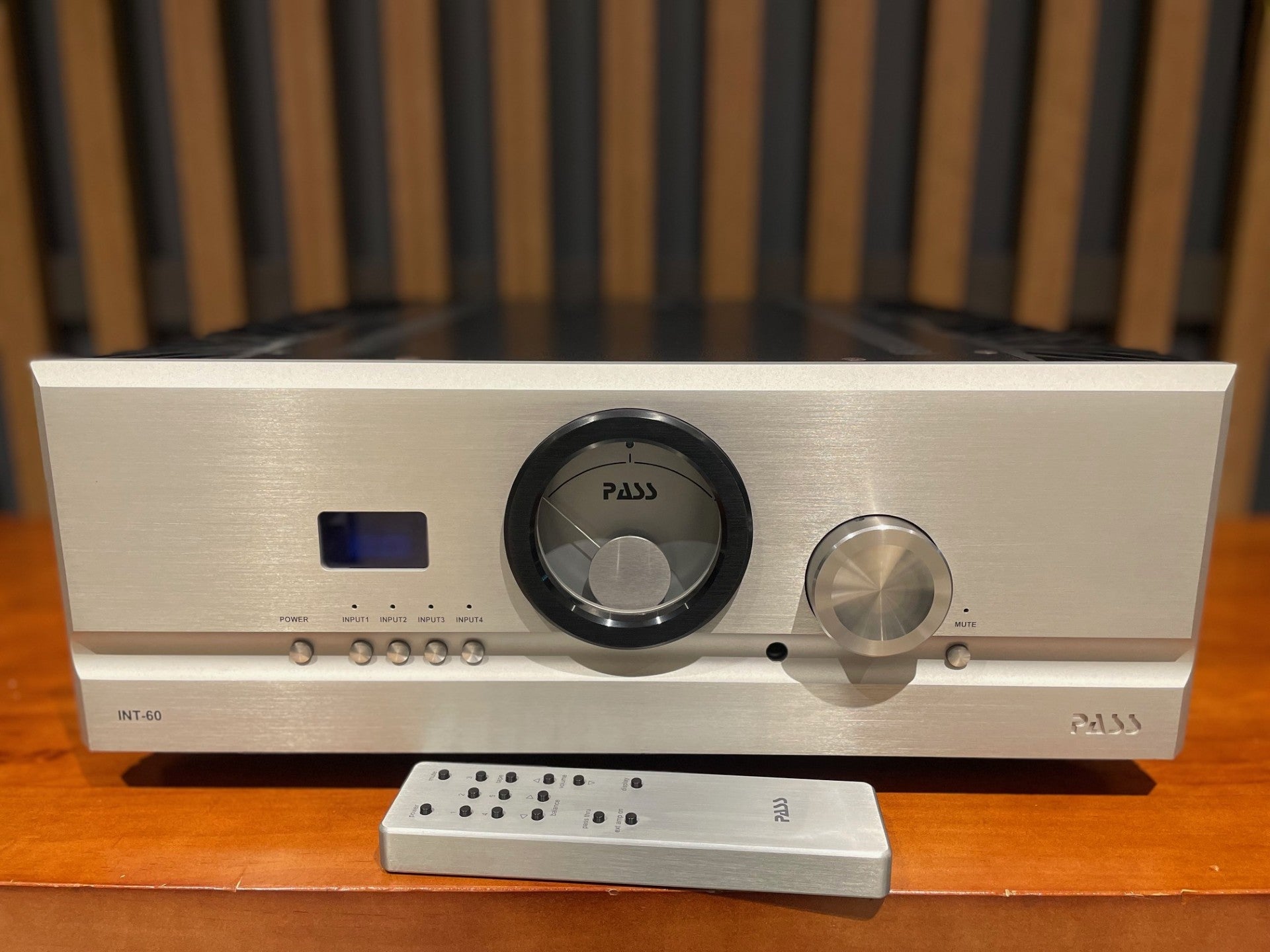 Pass Labs INT-60 Integrated Amplifier - As Traded