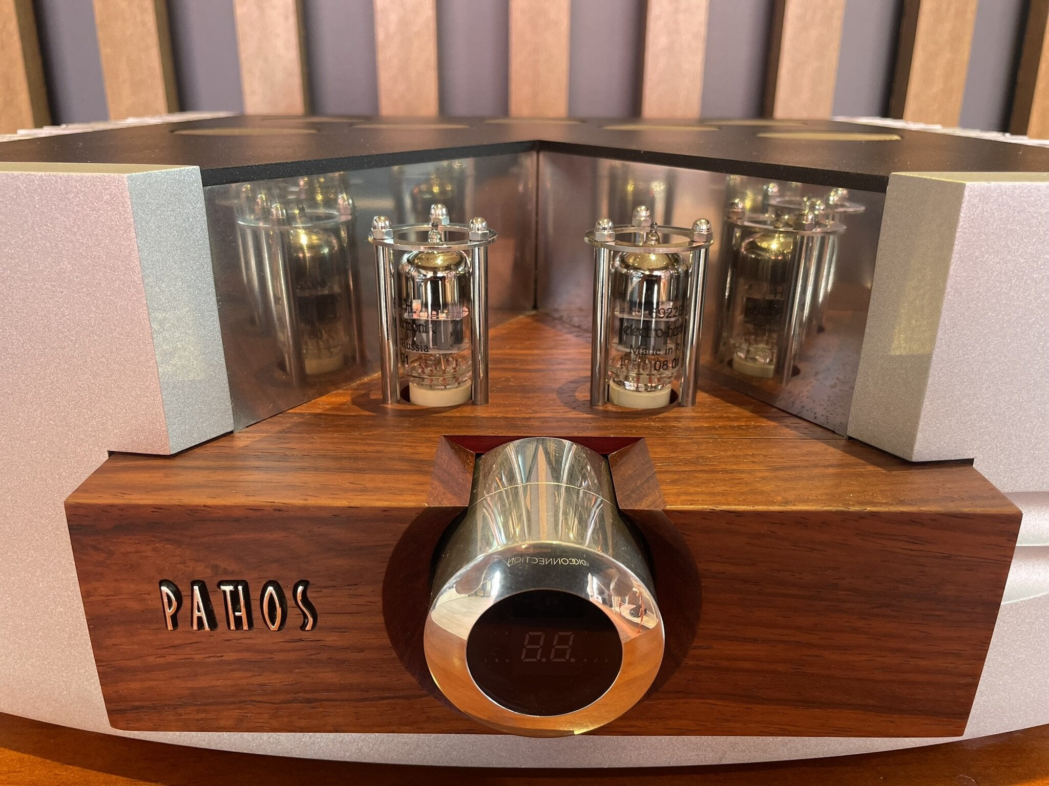 Pathos Logos Integrated Stereo Amplifier - Consignment