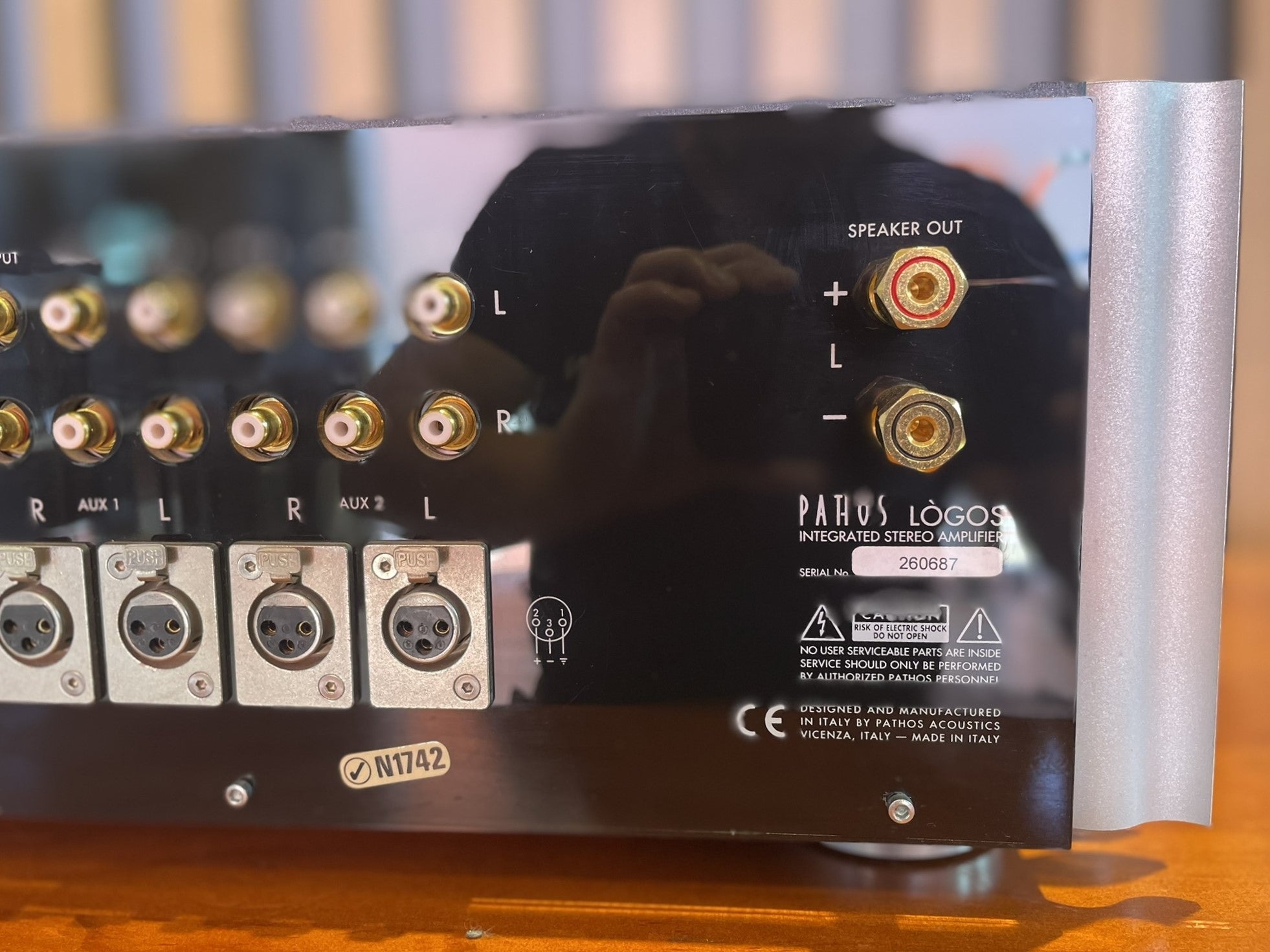 Pathos Logos Integrated Stereo Amplifier - Consignment