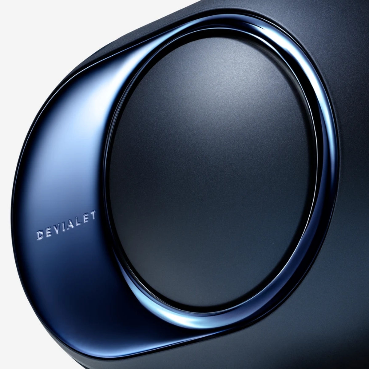 Phantom Ultimate 98 dB Wireless Speaker Limited Edition Pulse Blue
