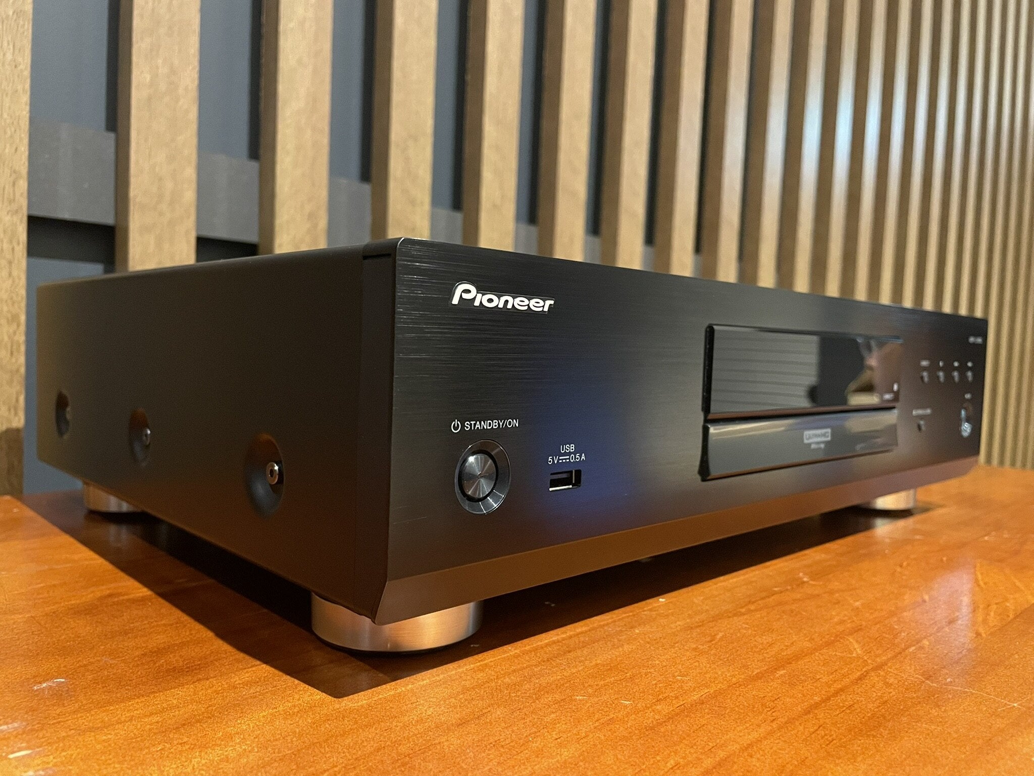 Pioneer UDP-LX500 Ultra-HD Bluray Player - Consignment