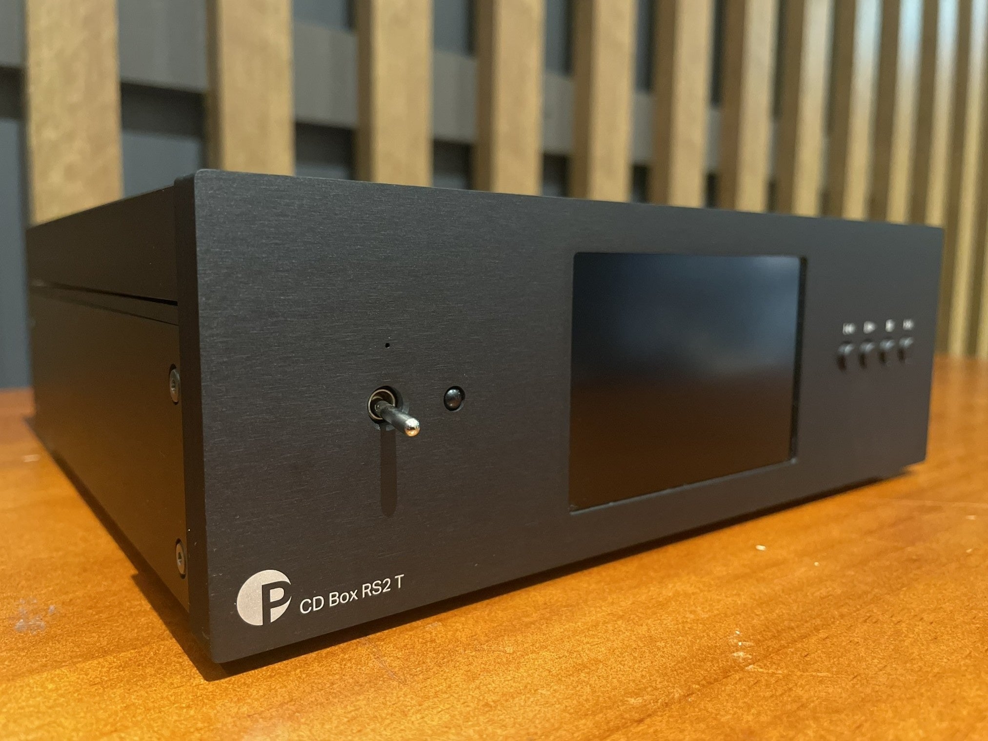 Pro-Ject CD Box RS2 T CD Transport w Linear Tube Audio LPS+ - Consignment