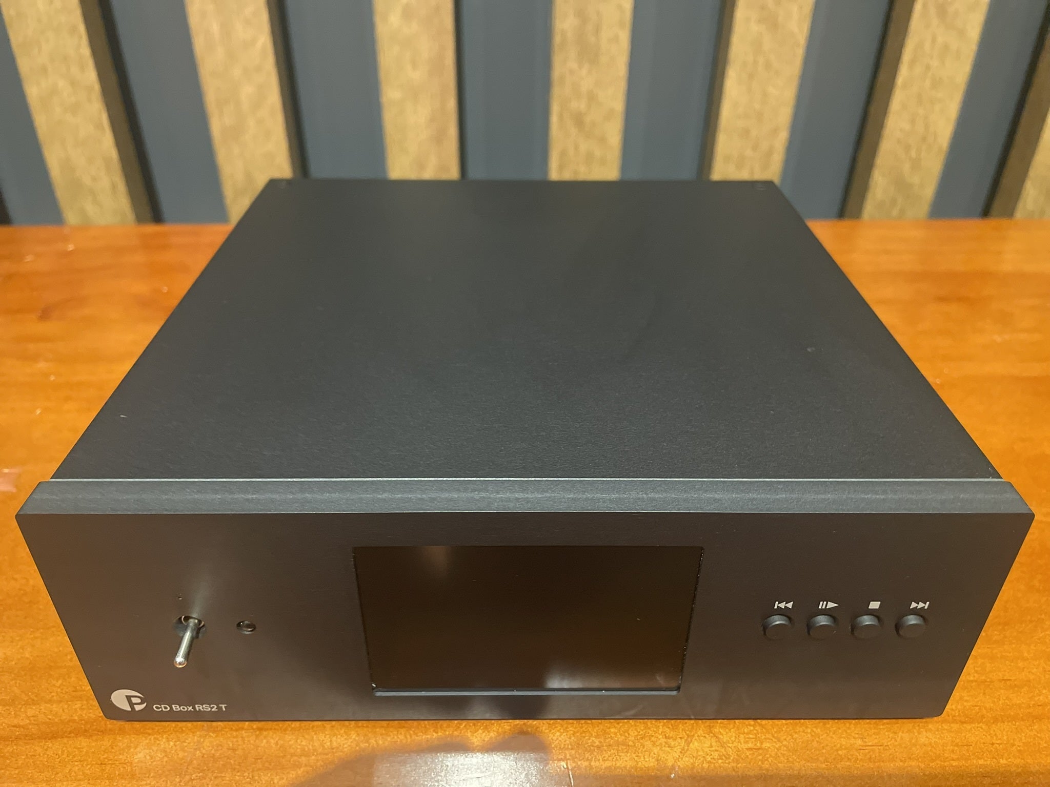 Pro-Ject CD Box RS2 T CD Transport w Linear Tube Audio LPS+ - Consignment