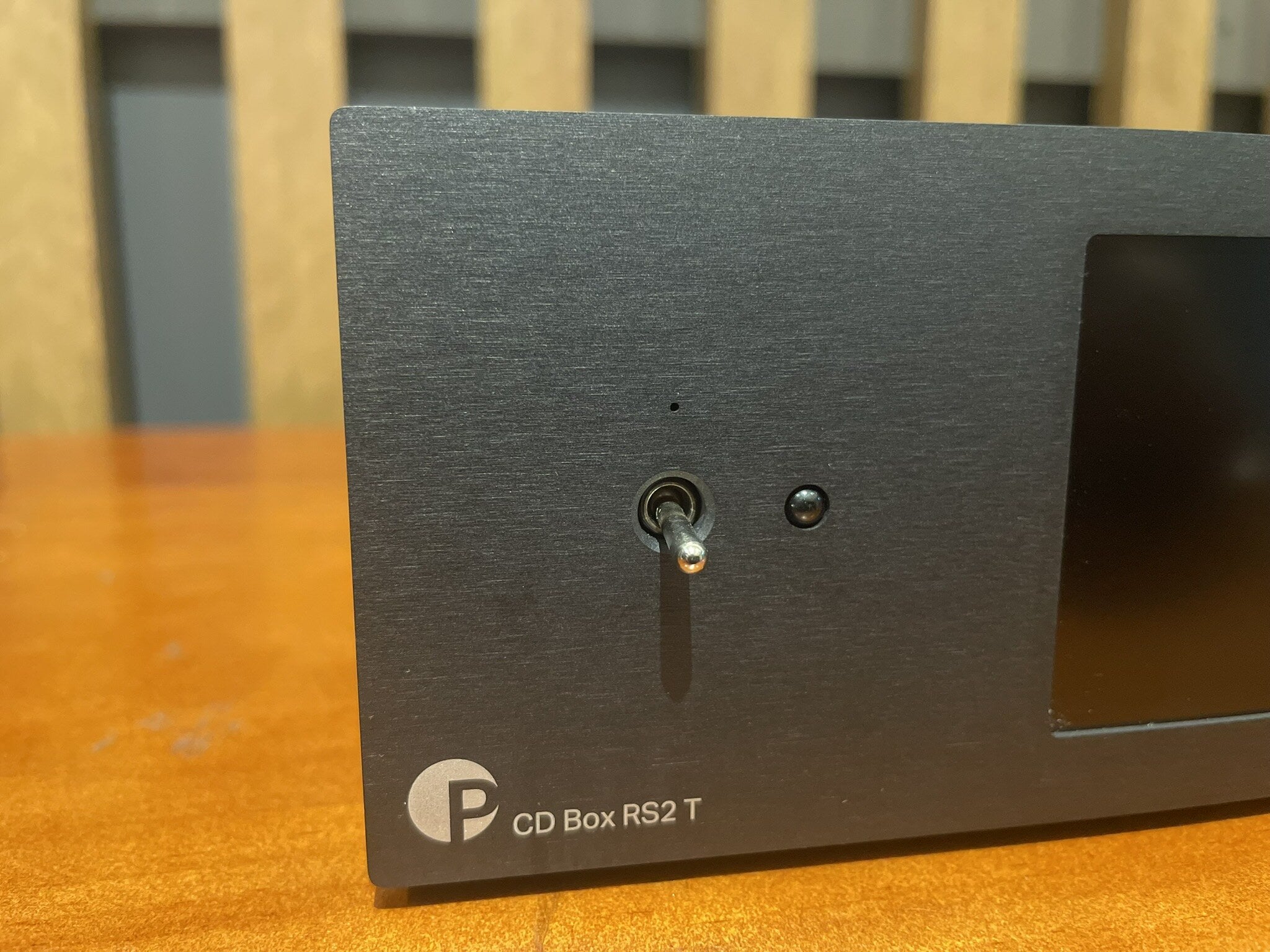 Pro-Ject CD Box RS2 T CD Transport w Linear Tube Audio LPS+ - Consignment
