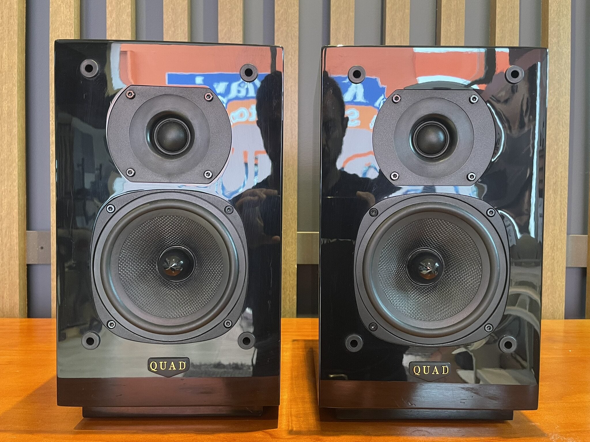 Quad 77-10L Bookshelf Speakers - Consignment