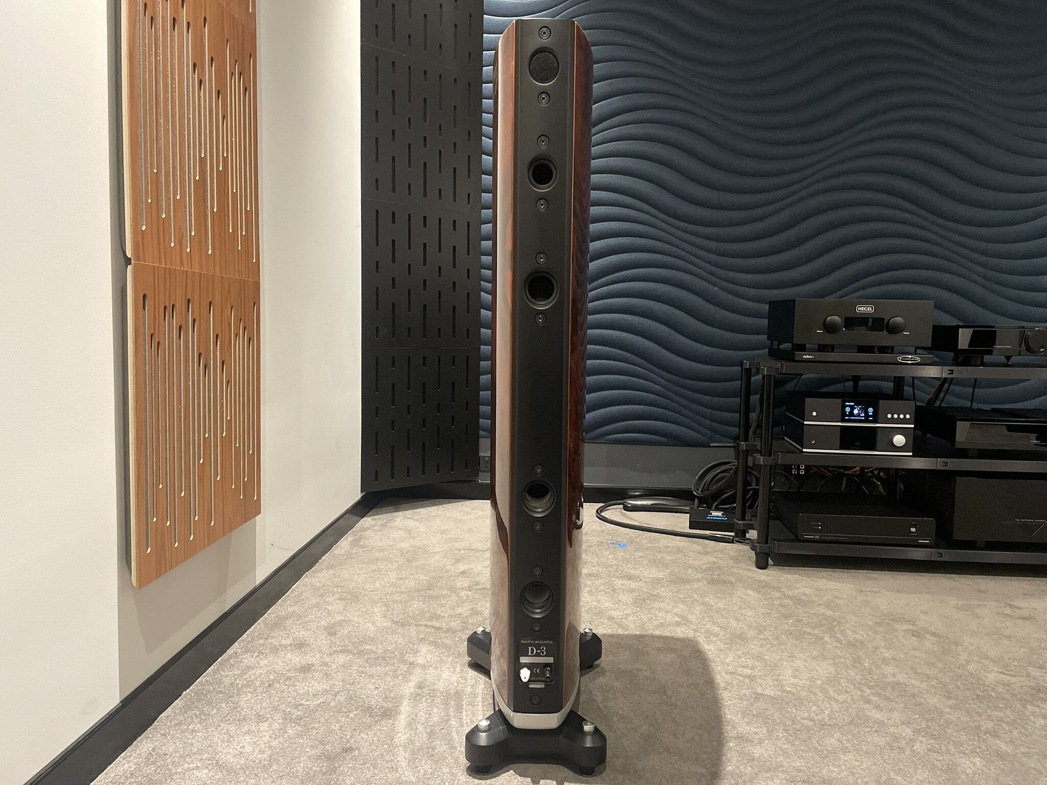 Raidho Acoustics D-3 Floorstanding Speakers - Consignment