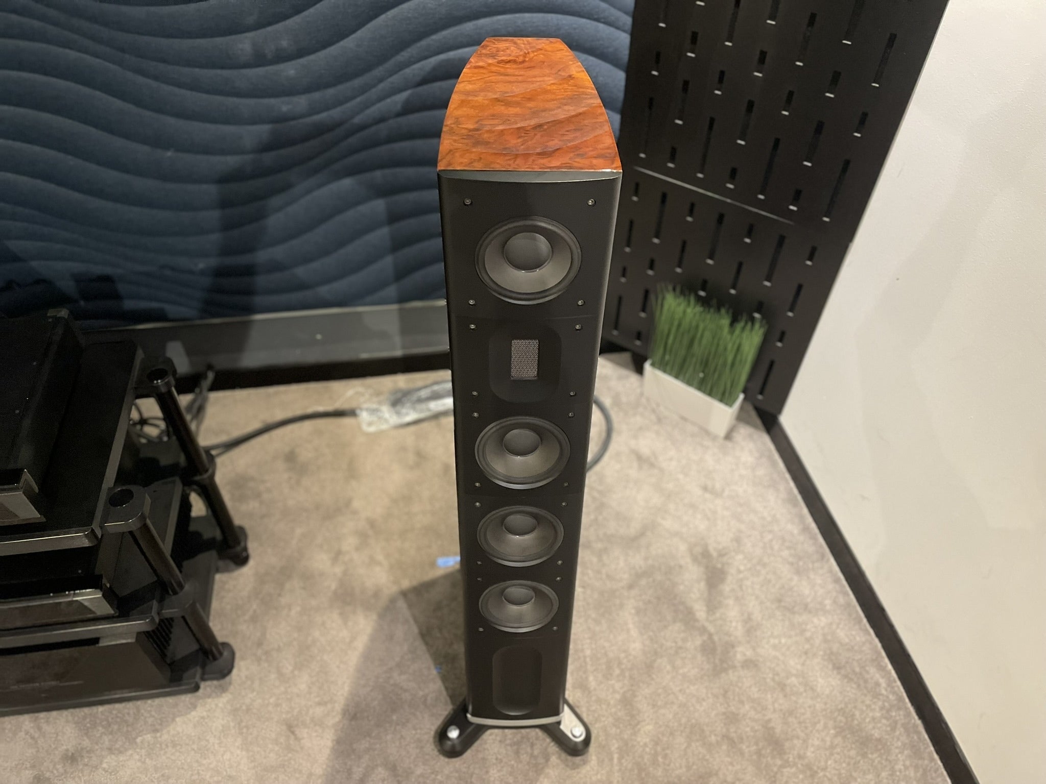 Raidho Acoustics D-3 Floorstanding Speakers - Consignment