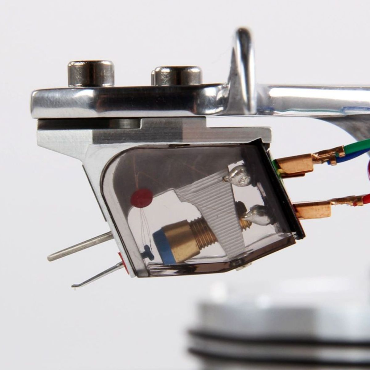 Rega Apheta 3 Moving Coil Cartridge side
