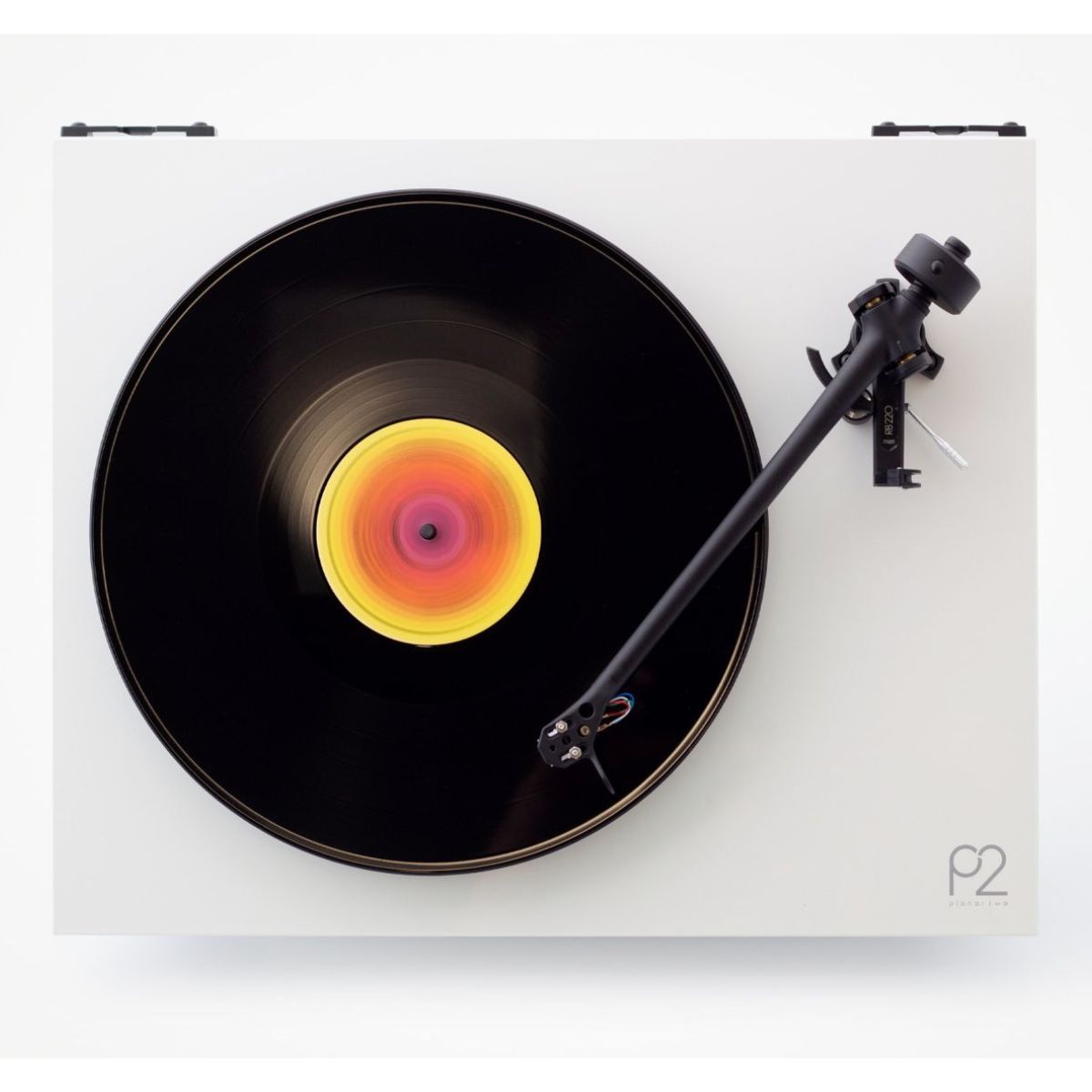 Rega Planar 2 Turntable white top