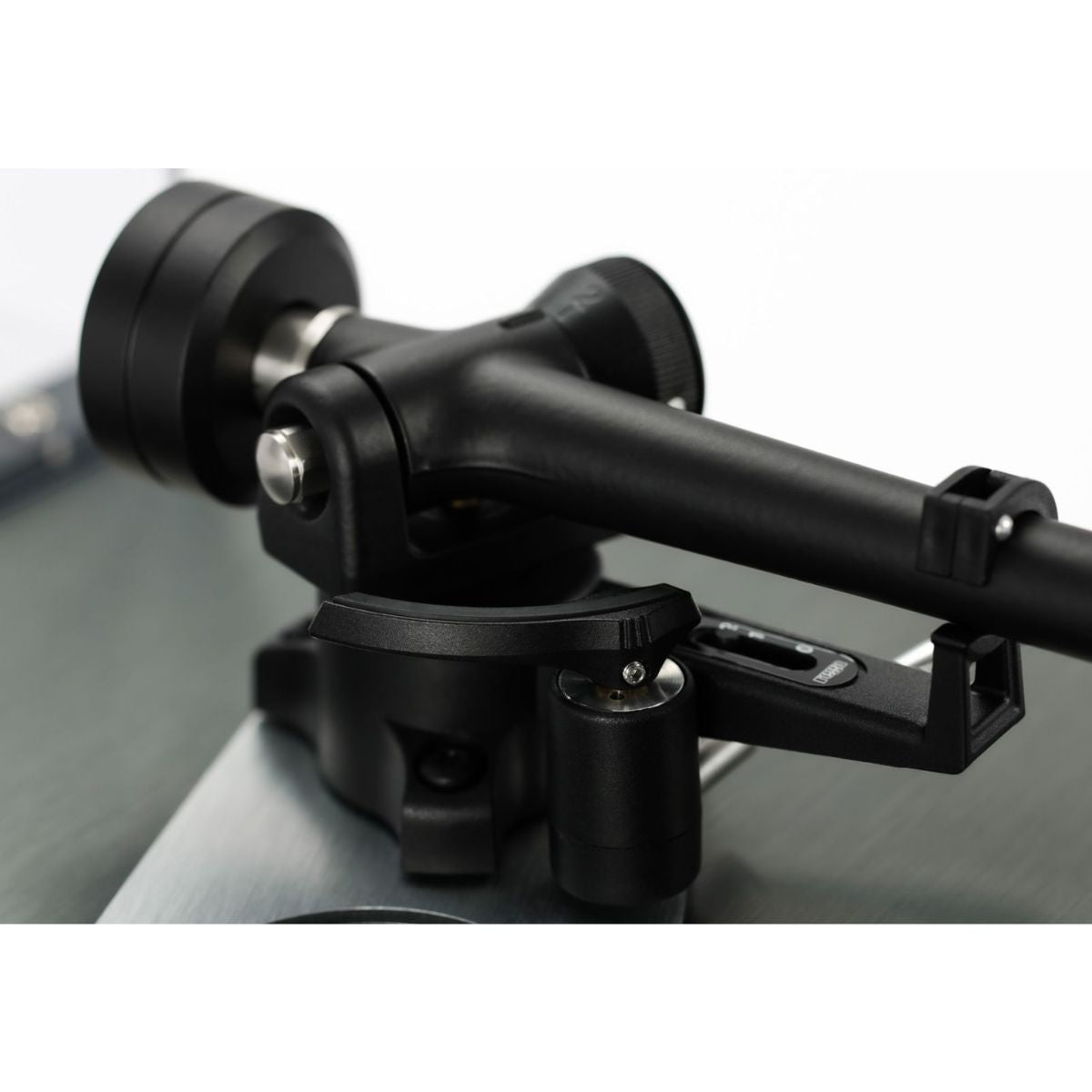 Rega Planar 3 RS Turntable tonearm