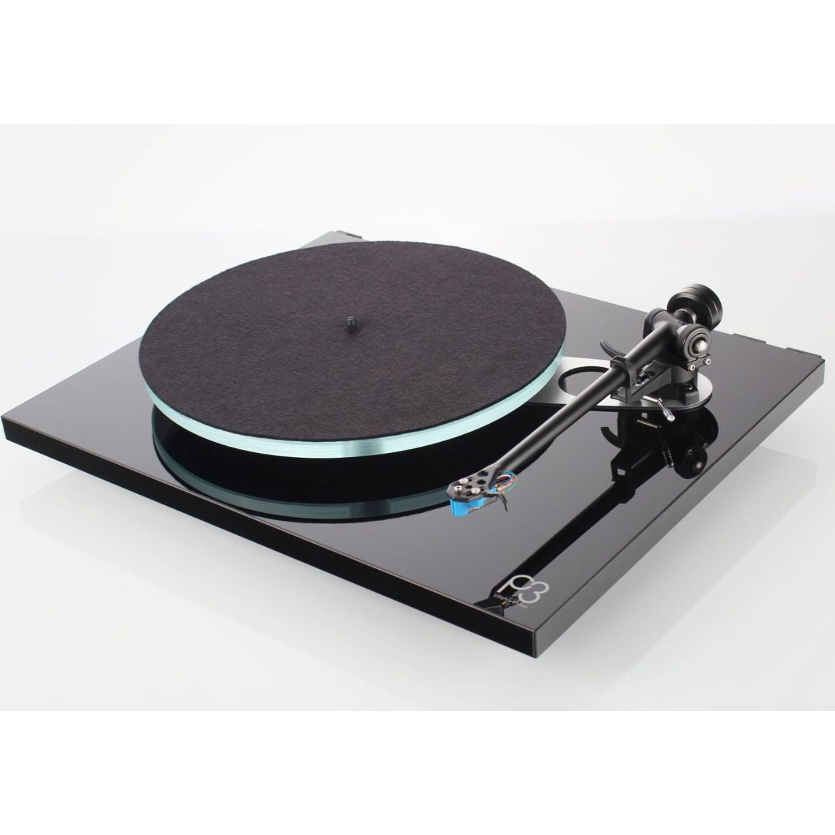 Rega Planar 3 Turntable black angled