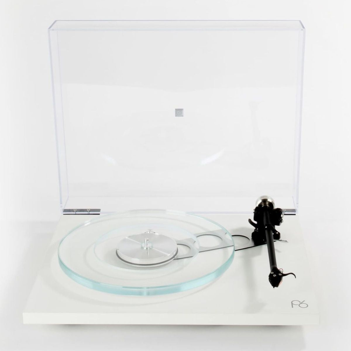 Rega Planar 6 Turntable white