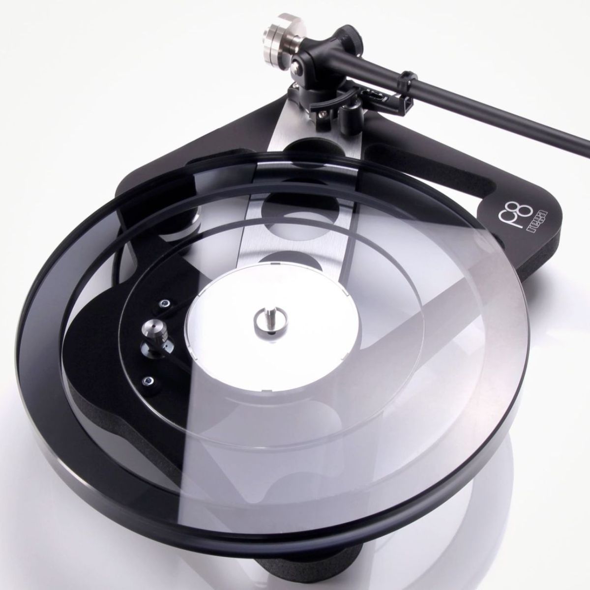 Rega Planar 8 Turntable