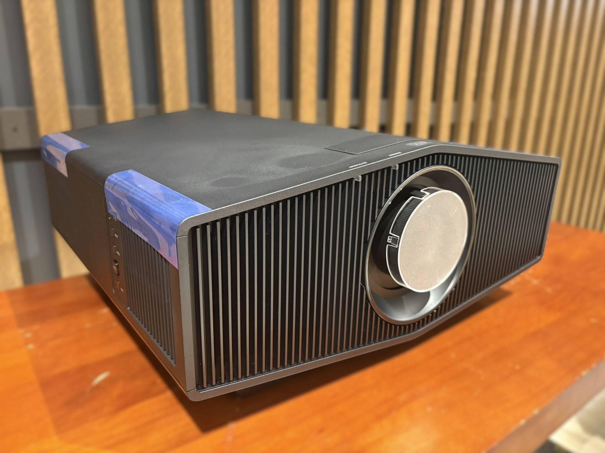 Sony VPL-XW5000ES 4K Projector - Consignment