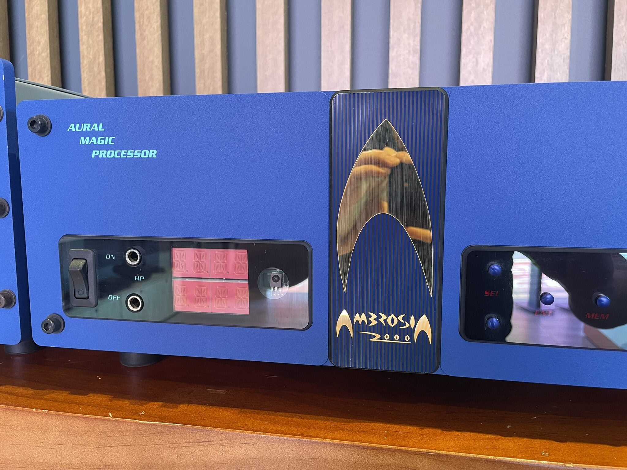 Spread Spectrum Technologies SST Ambrosia 2000 Pre + Ampzilla 2000 Monoblocks - As Traded