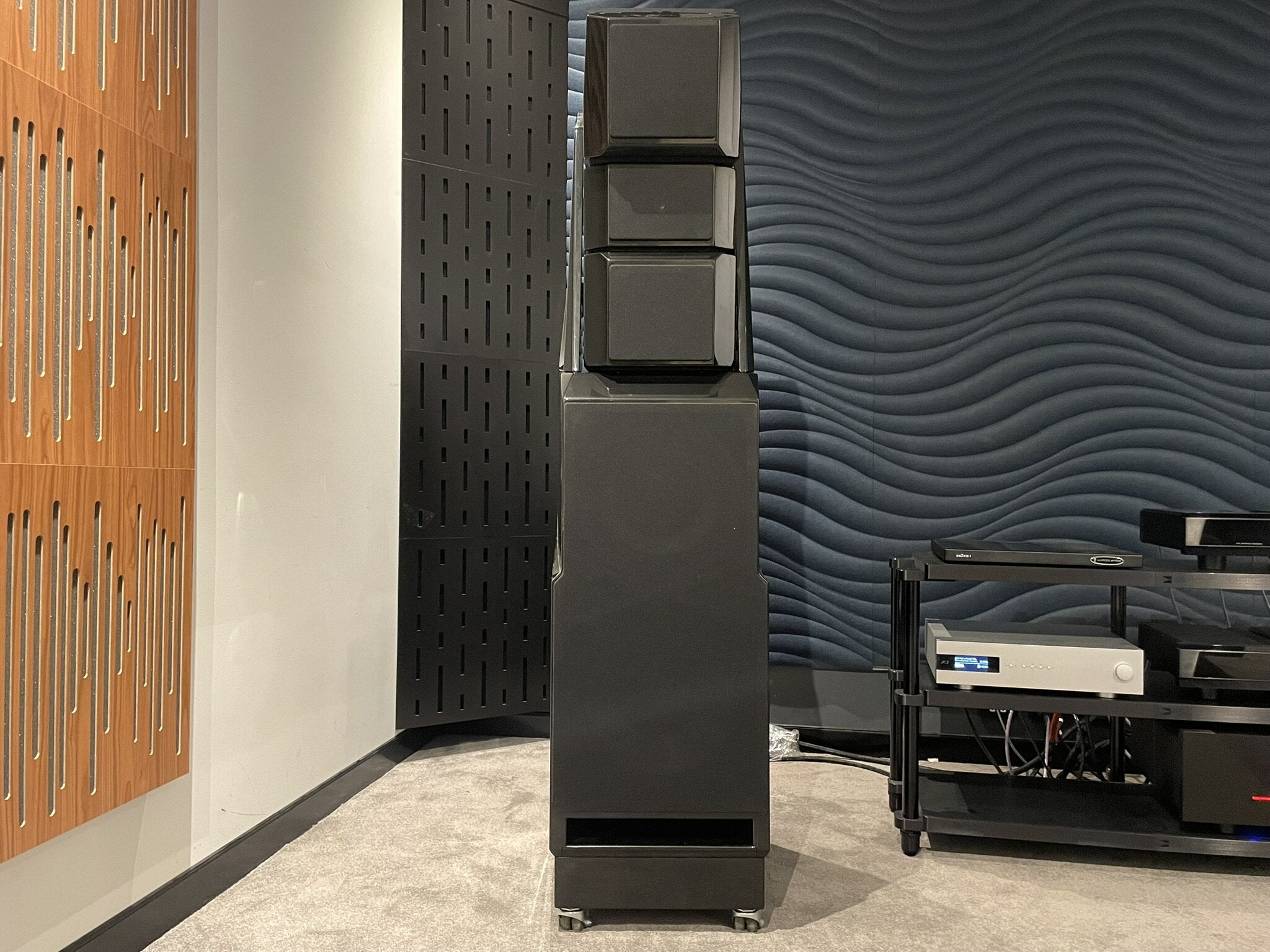 Wilson Audio Alexandria X-2 Series 1 Floorstanding Speakers - As Traded