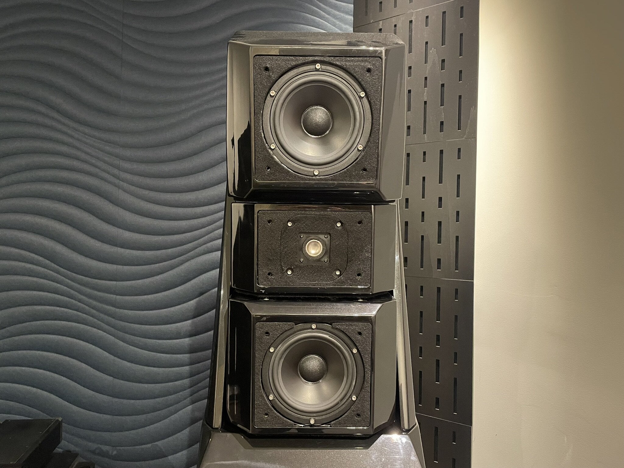 Wilson Audio Alexandria X-2 Series 1 Floorstanding Speakers - As Traded