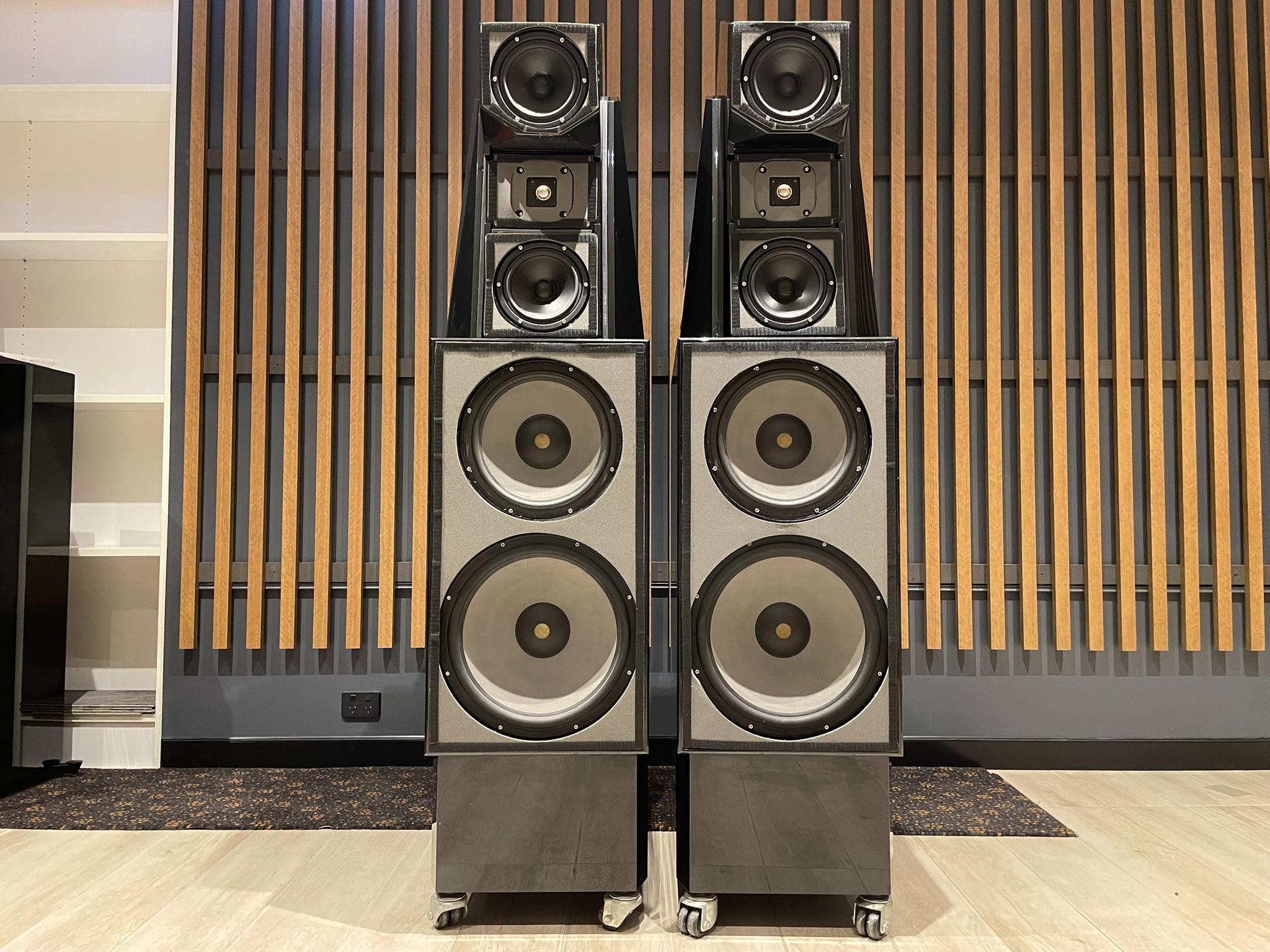 Wilson Audio Grand Slamm Series 3 Floorstanding Speakers - Consignment