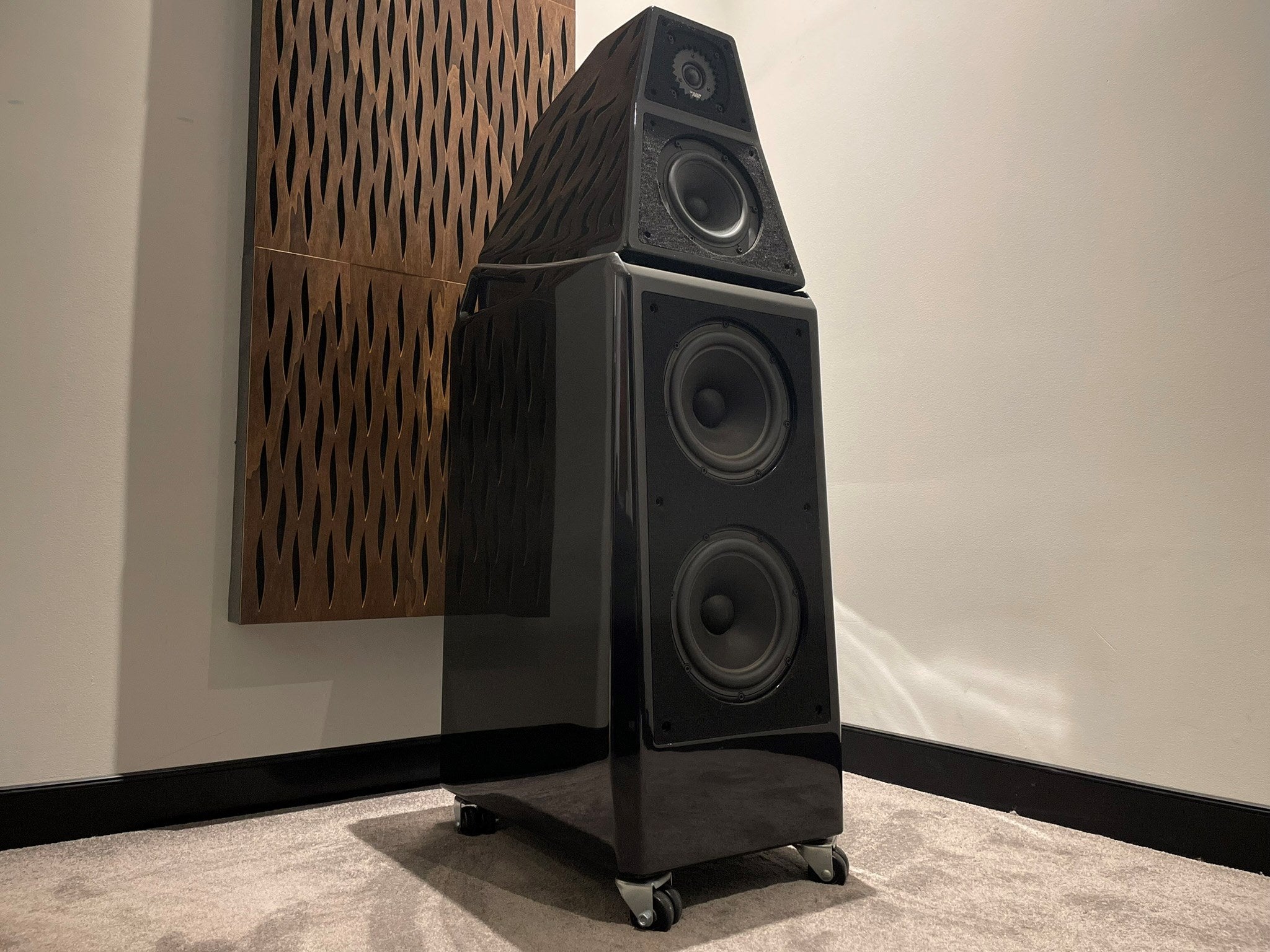 Wilson Sasha DAW Floorstanding Speakers - Consignment