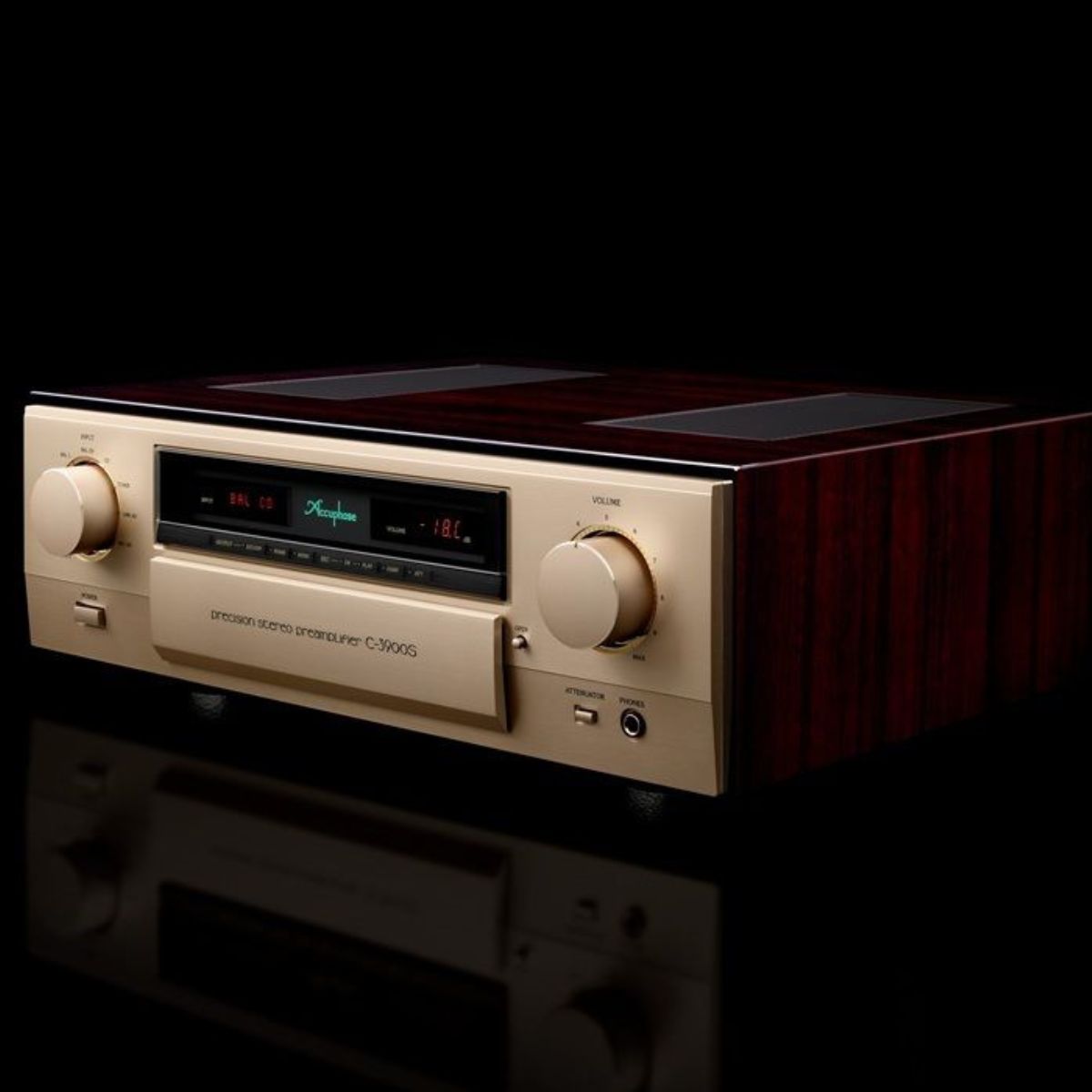 accuphase-c3900s-preamplifier-front-angled