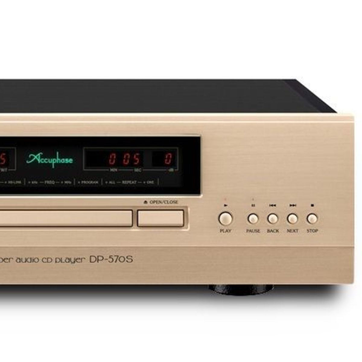 accuphase-dp570s-sacd-player-front-zoom-right