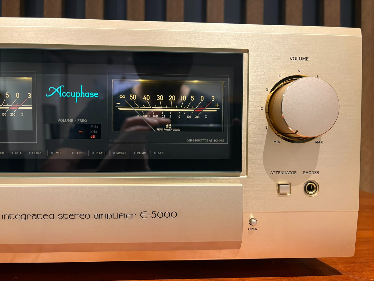 Accuphase E-5000 Integrated Amplifier - As Traded