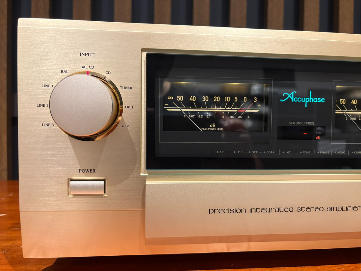Accuphase E-5000 Integrated Amplifier - As Traded