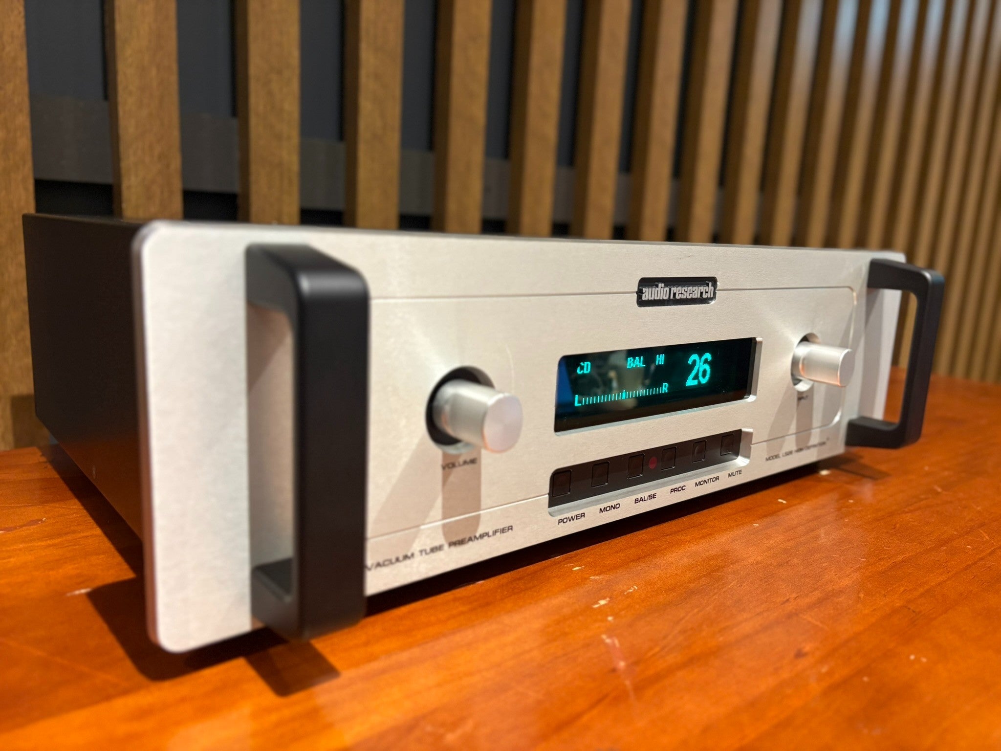 Audio Research LS26 Preamplifier - Consignment