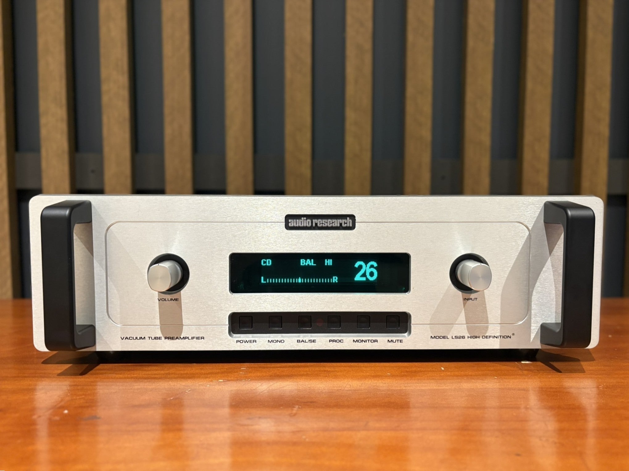 Audio Research LS26 Preamplifier - Consignment