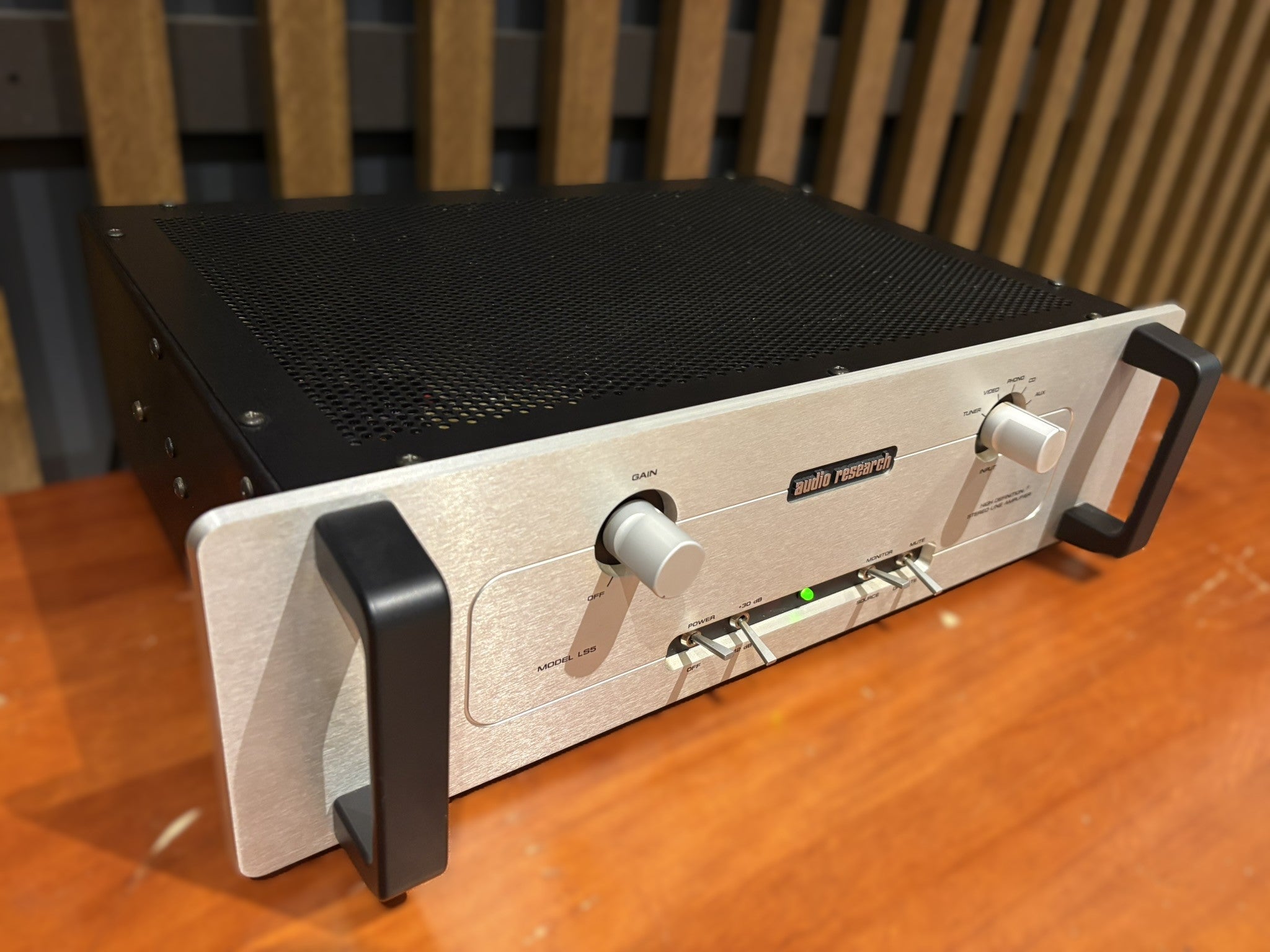 Audio Research LS-5 MkII Preamplifier - Consignment