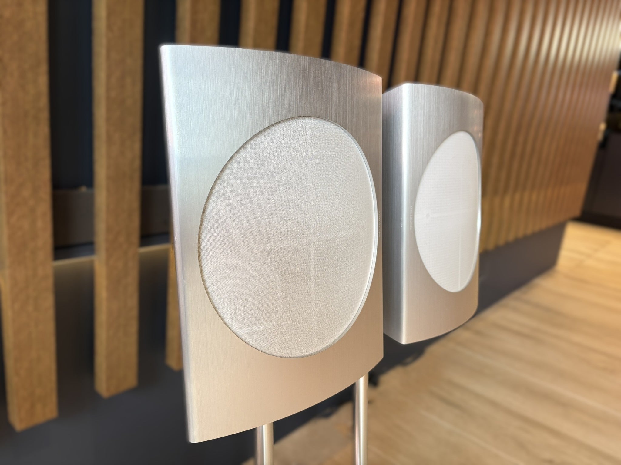 Bang and Olufsen Beolab 17 Speakers - As Traded