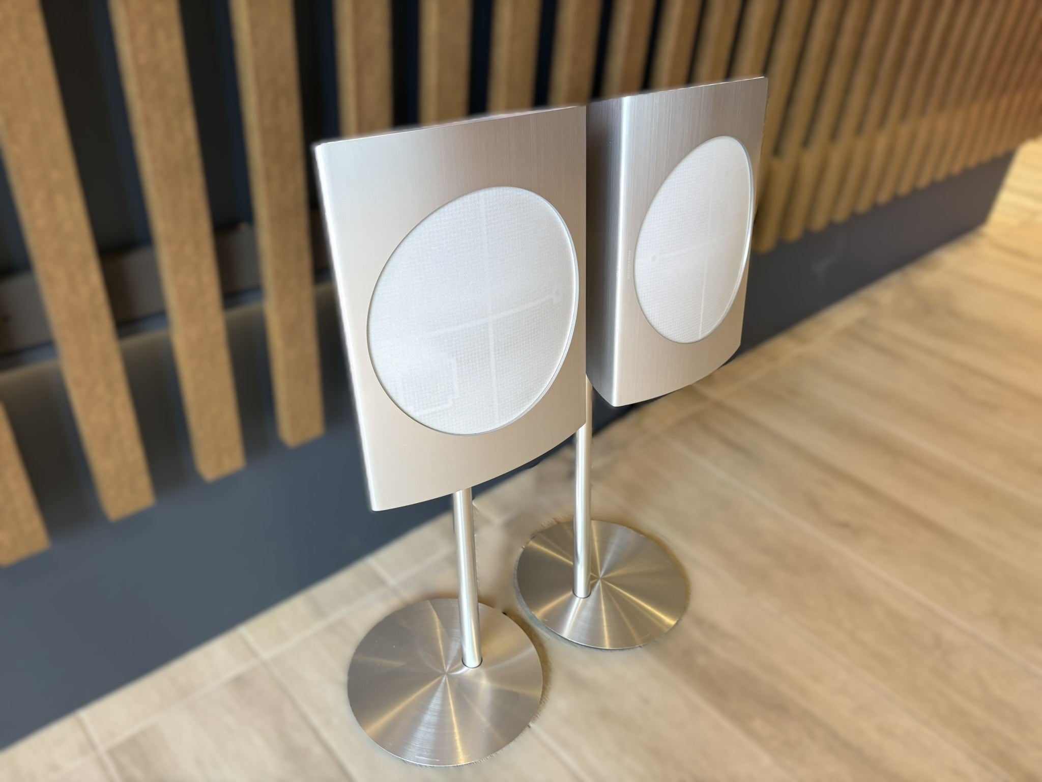 Bang and Olufsen Beolab 17 Speakers - As Traded
