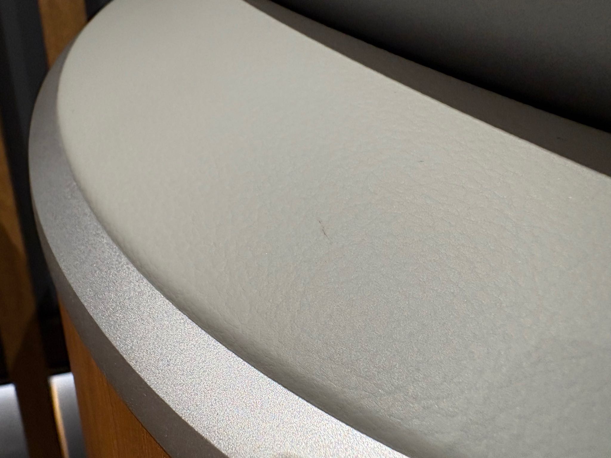 Bowers and Wilkins 802 D4 Floorstanding Speakers - Consignment