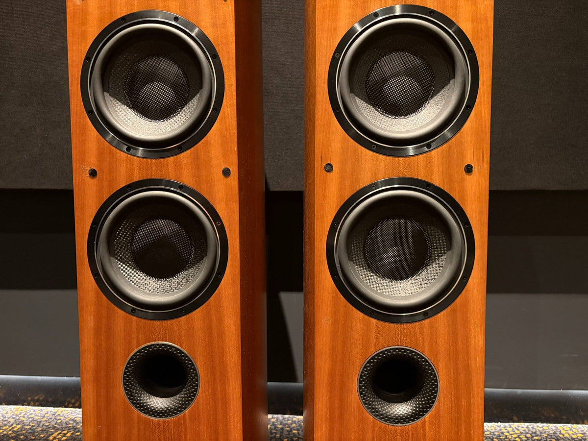 Bowers and Wilkins 804 Diamond Floorstanding Speakers - As Traded