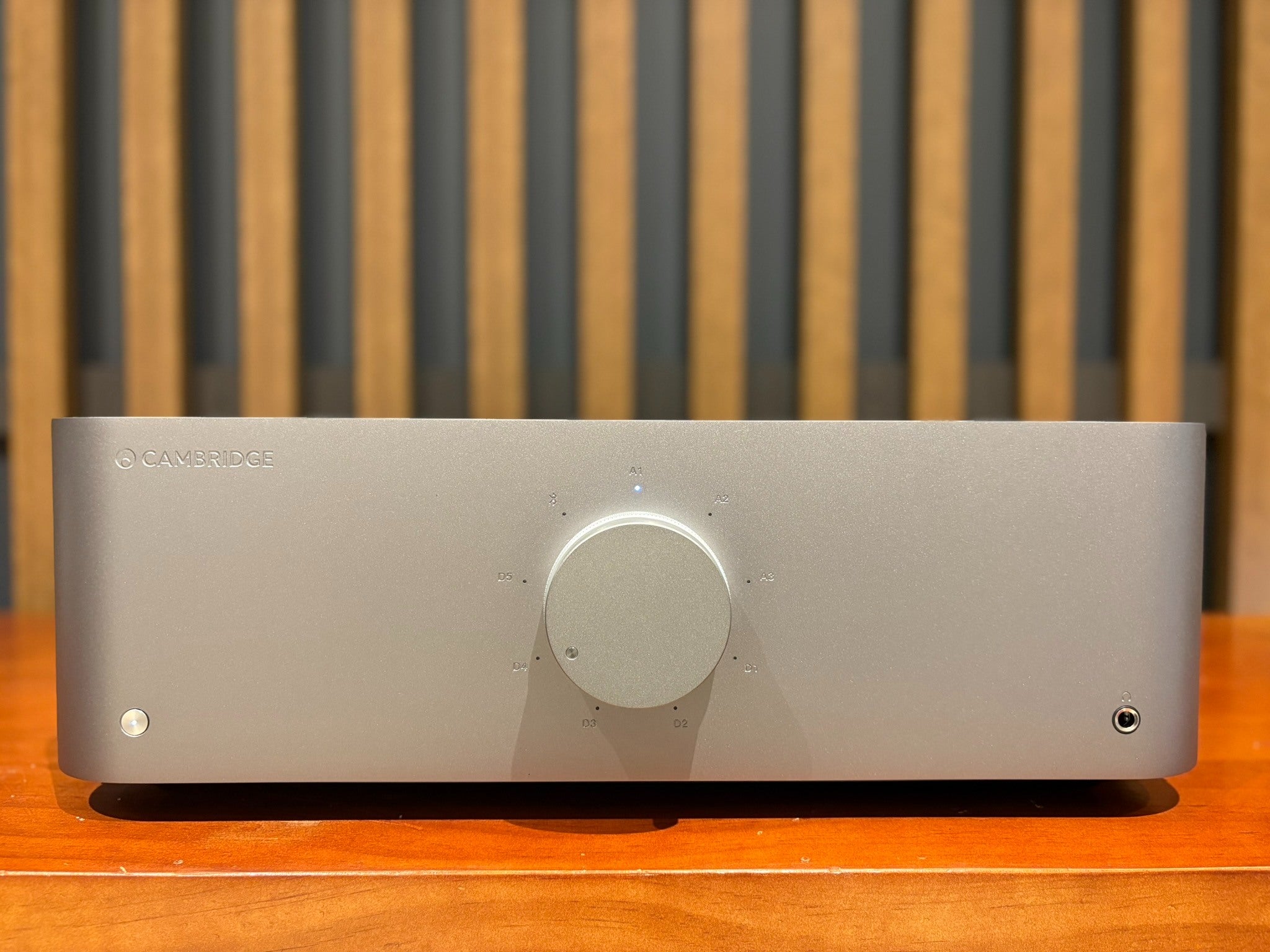 Cambridge Audio Edge A Integrated Amplifier - Consignment