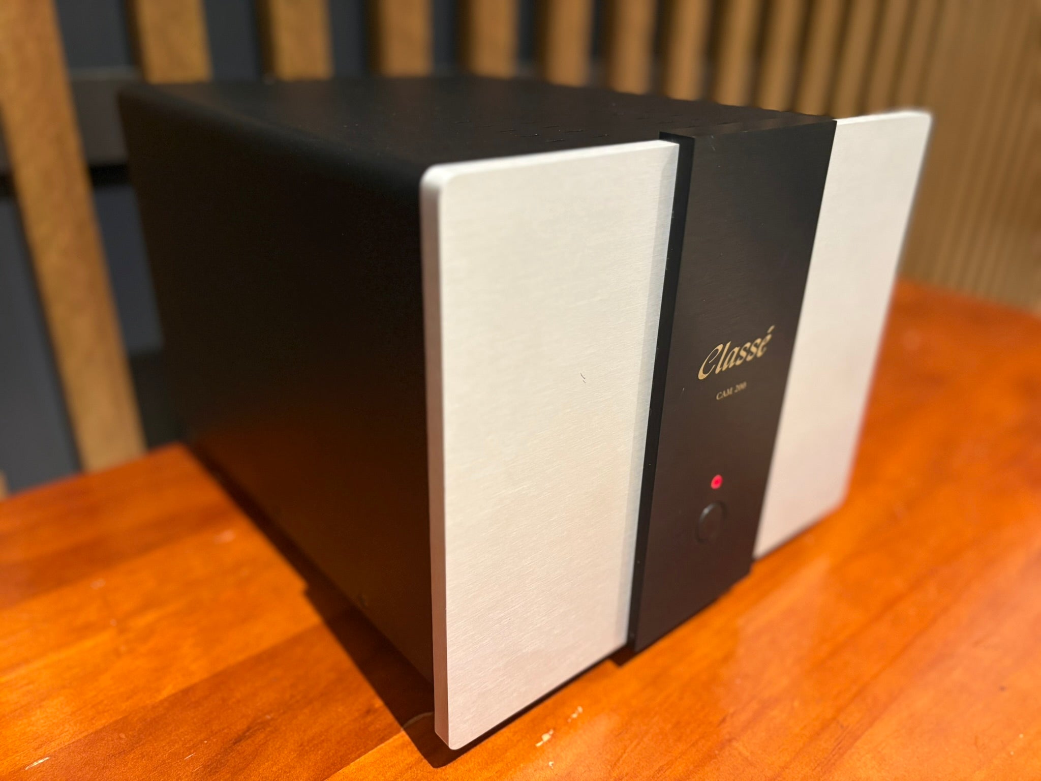 Classe CAM-200 Monoblock (Single) - Consignment