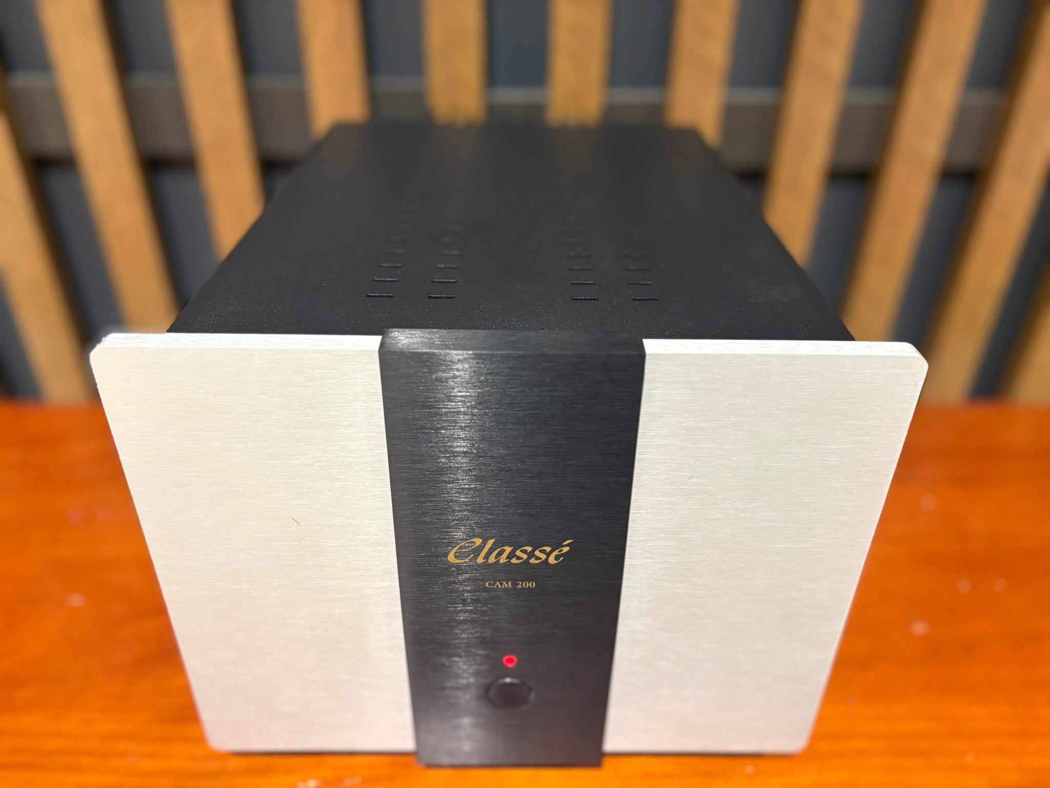 Classe CAM-200 Monoblock (Single) - Consignment