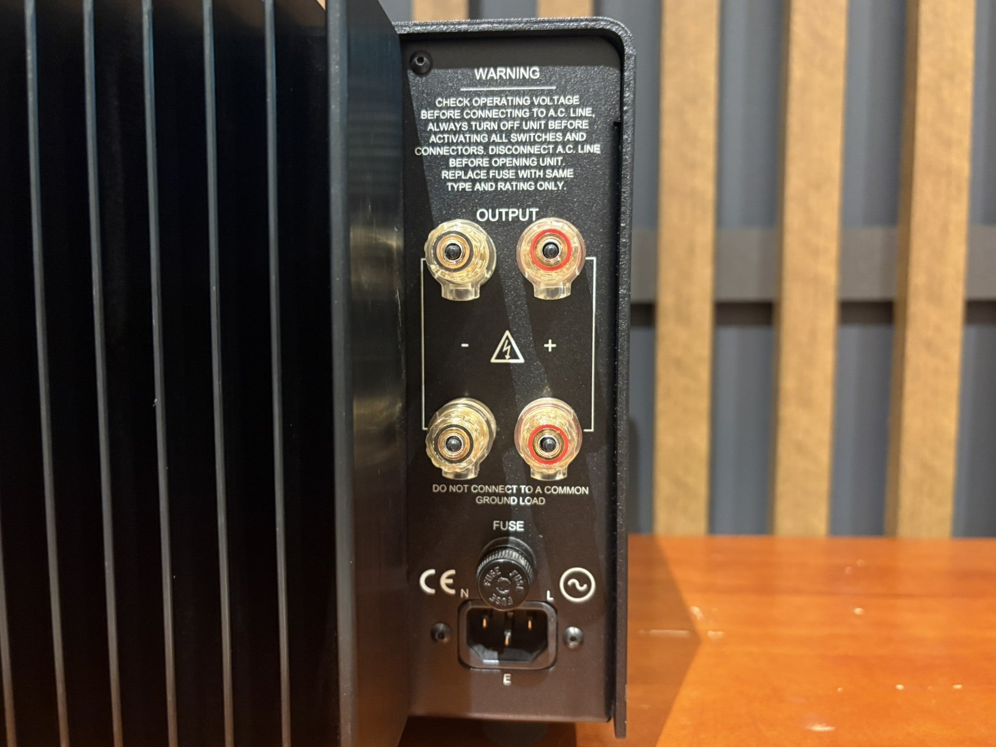 Classe CAM-200 Monoblock (Single) - Consignment