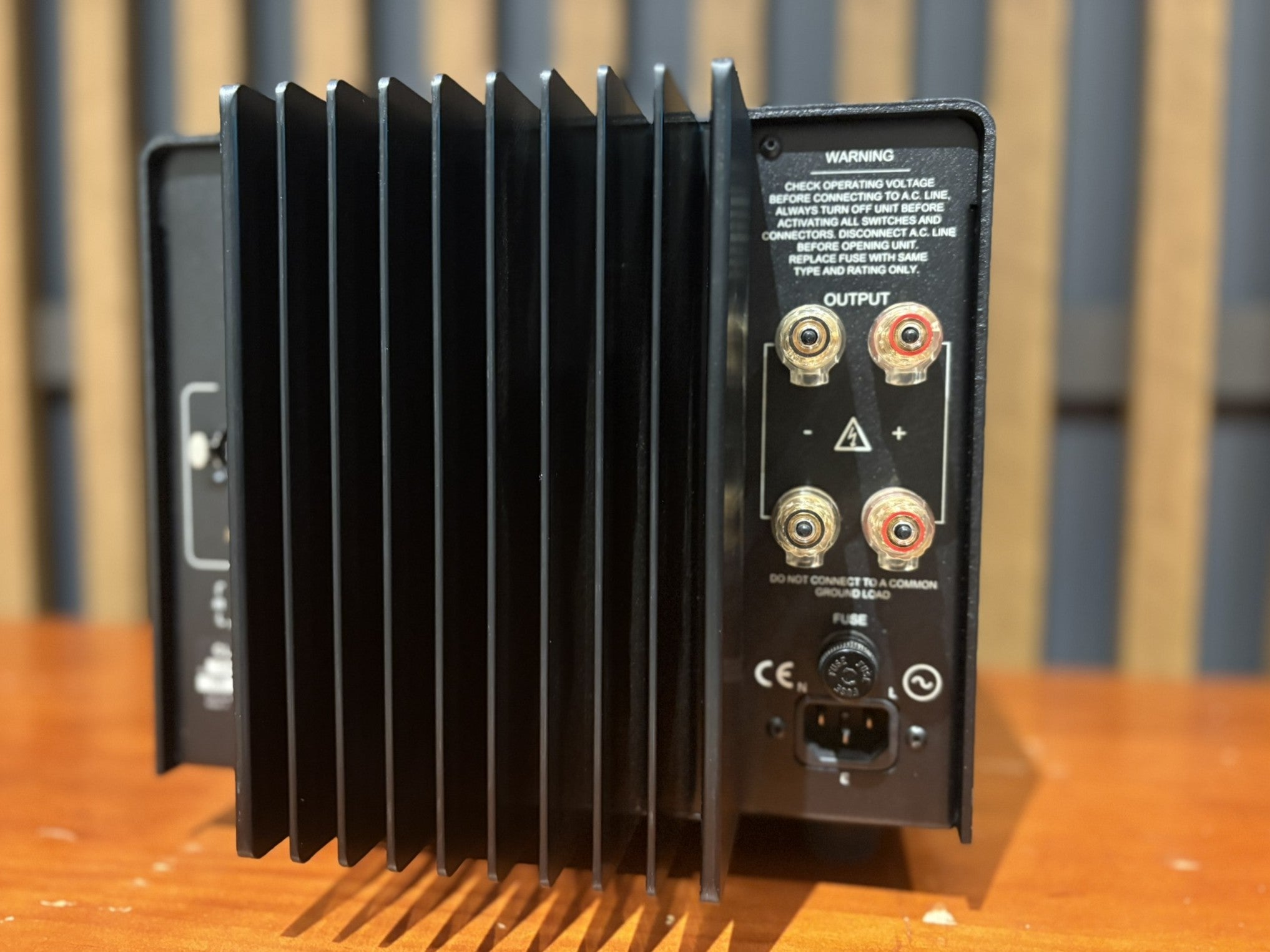 Classe CAM-200 Monoblock (Single) - Consignment