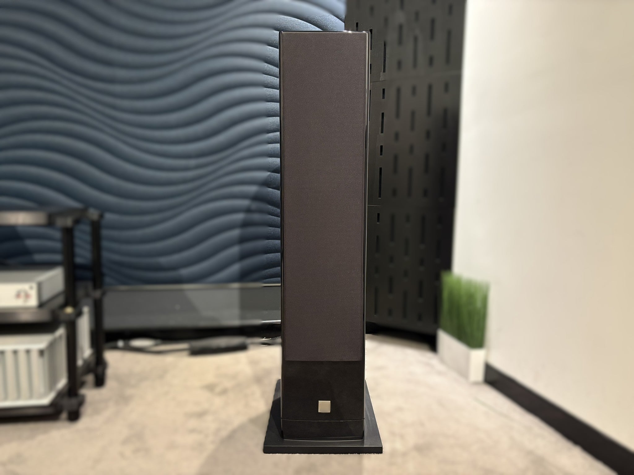 Dali Epicon 8 Floorstanding Speakers - As Traded